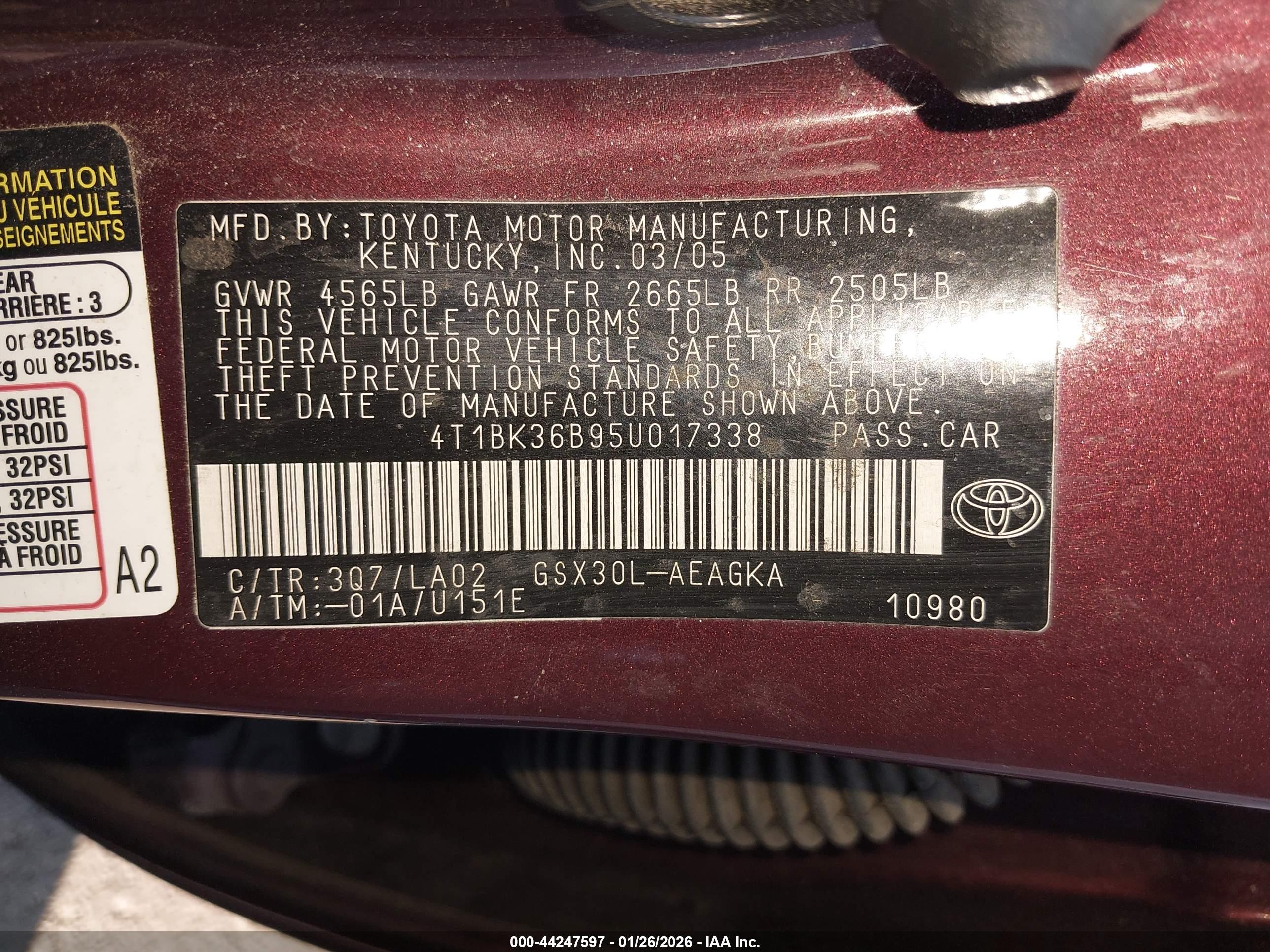 TOYOTA AVALON image 9