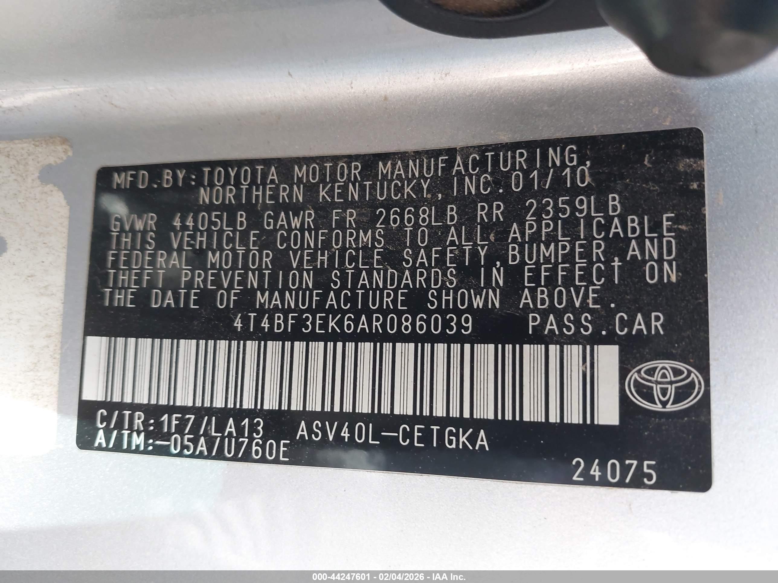 TOYOTA CAMRY image 9