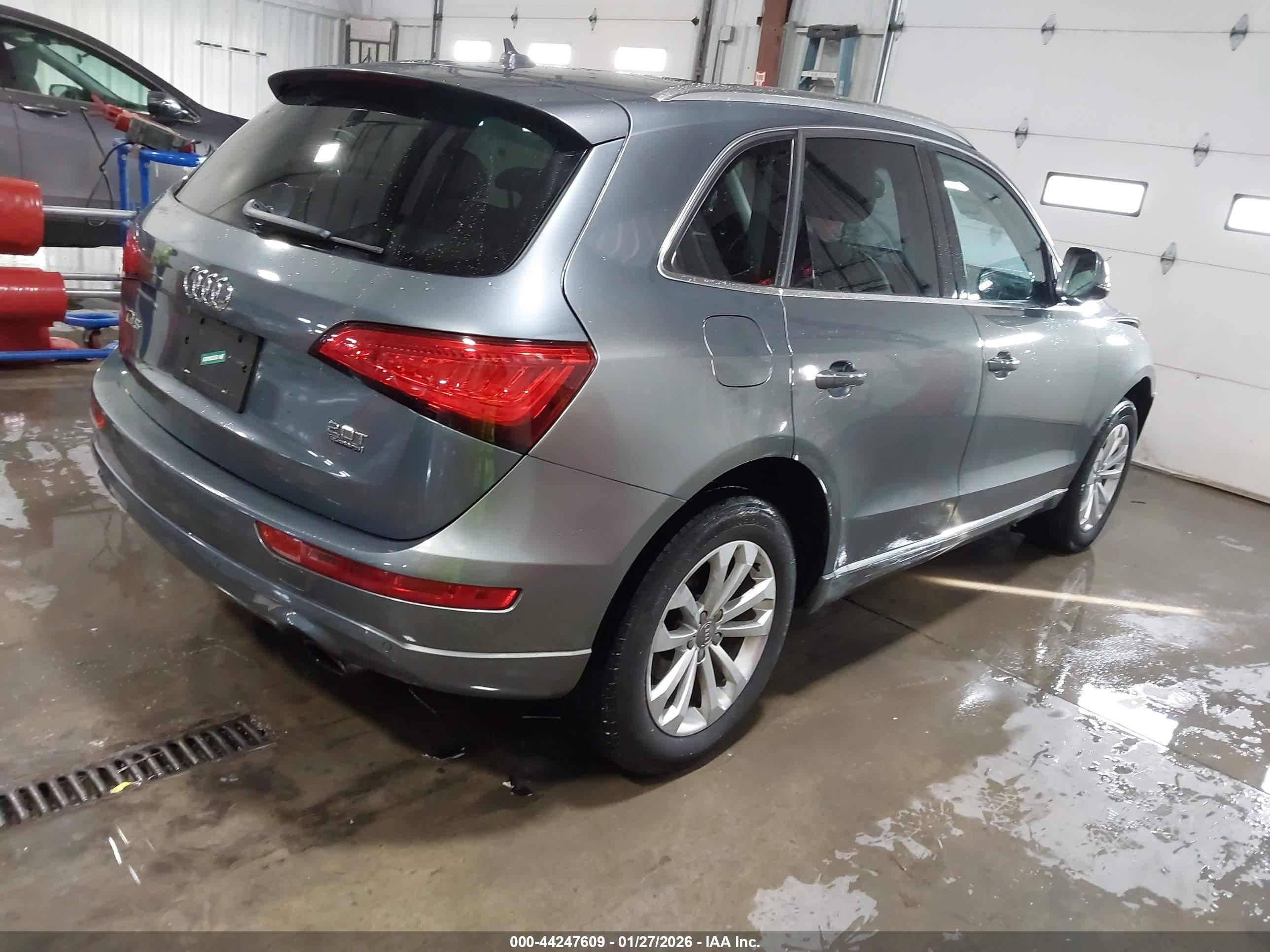 AUDI Q5 image 4