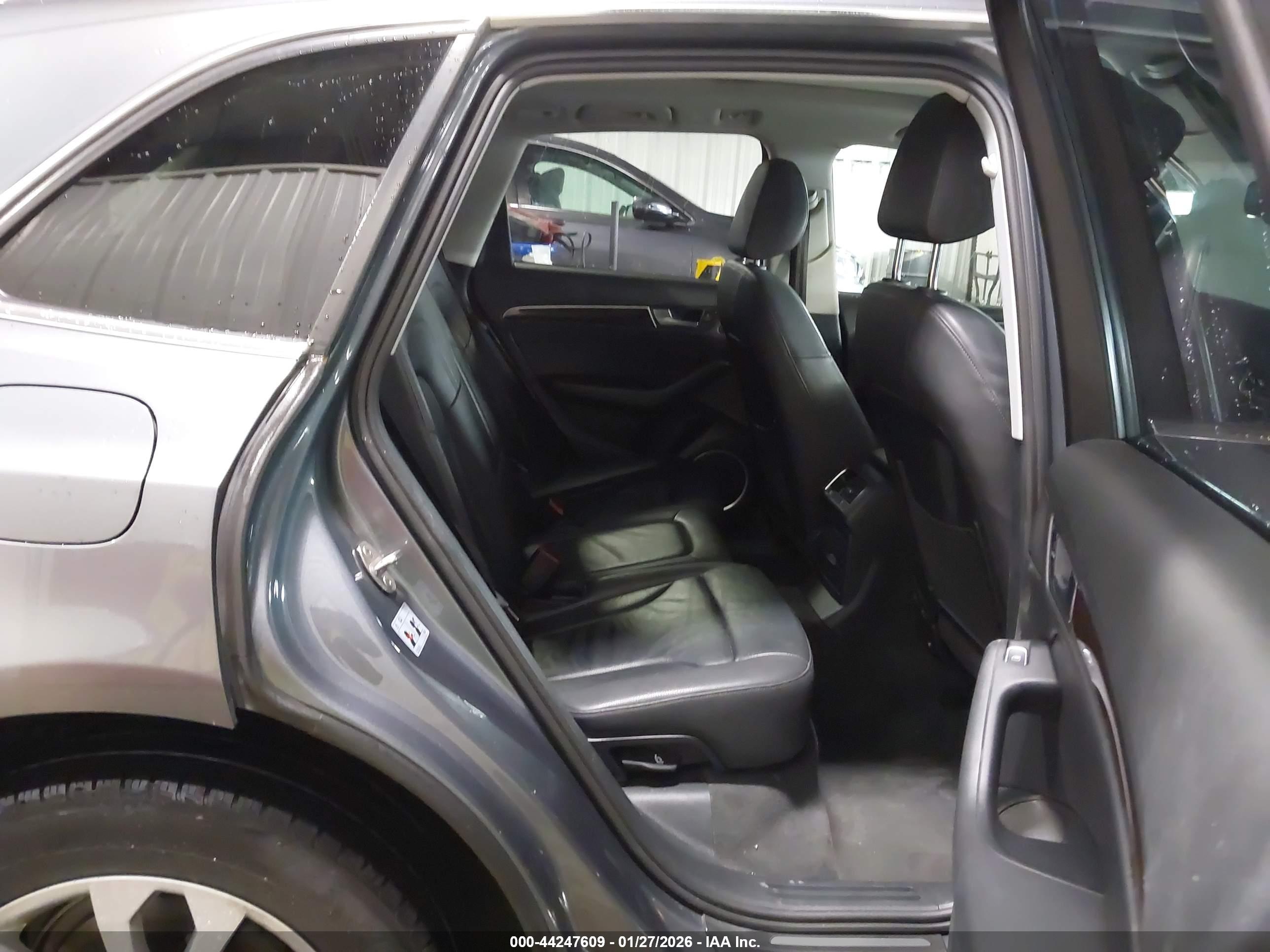 AUDI Q5 image 8