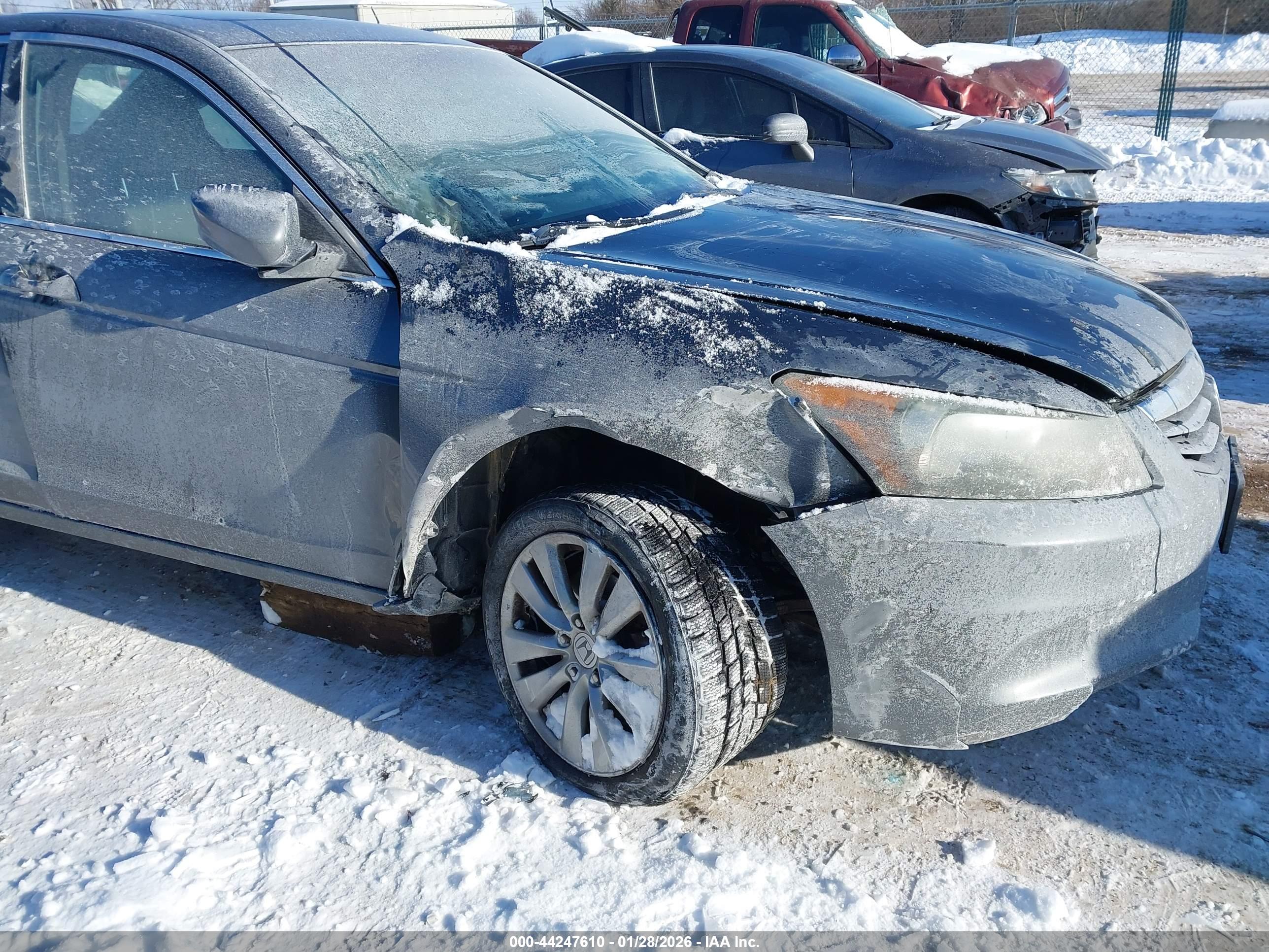 HONDA ACCORD image 6