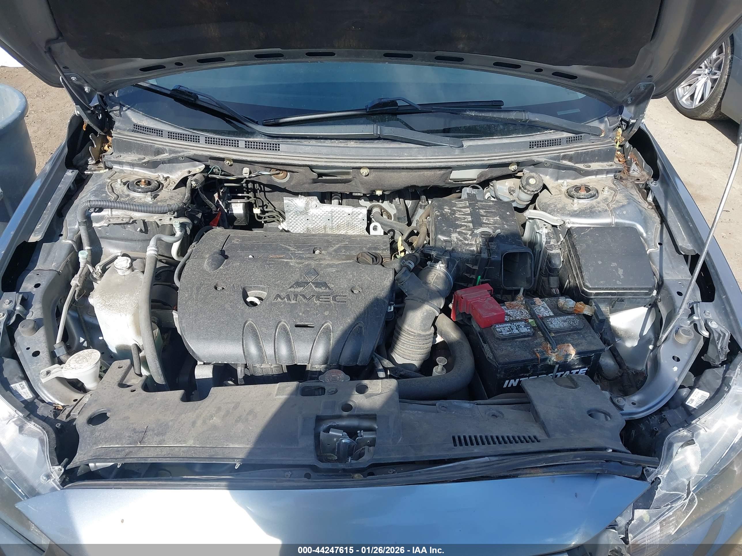 MITSUBISHI LANCER image 10