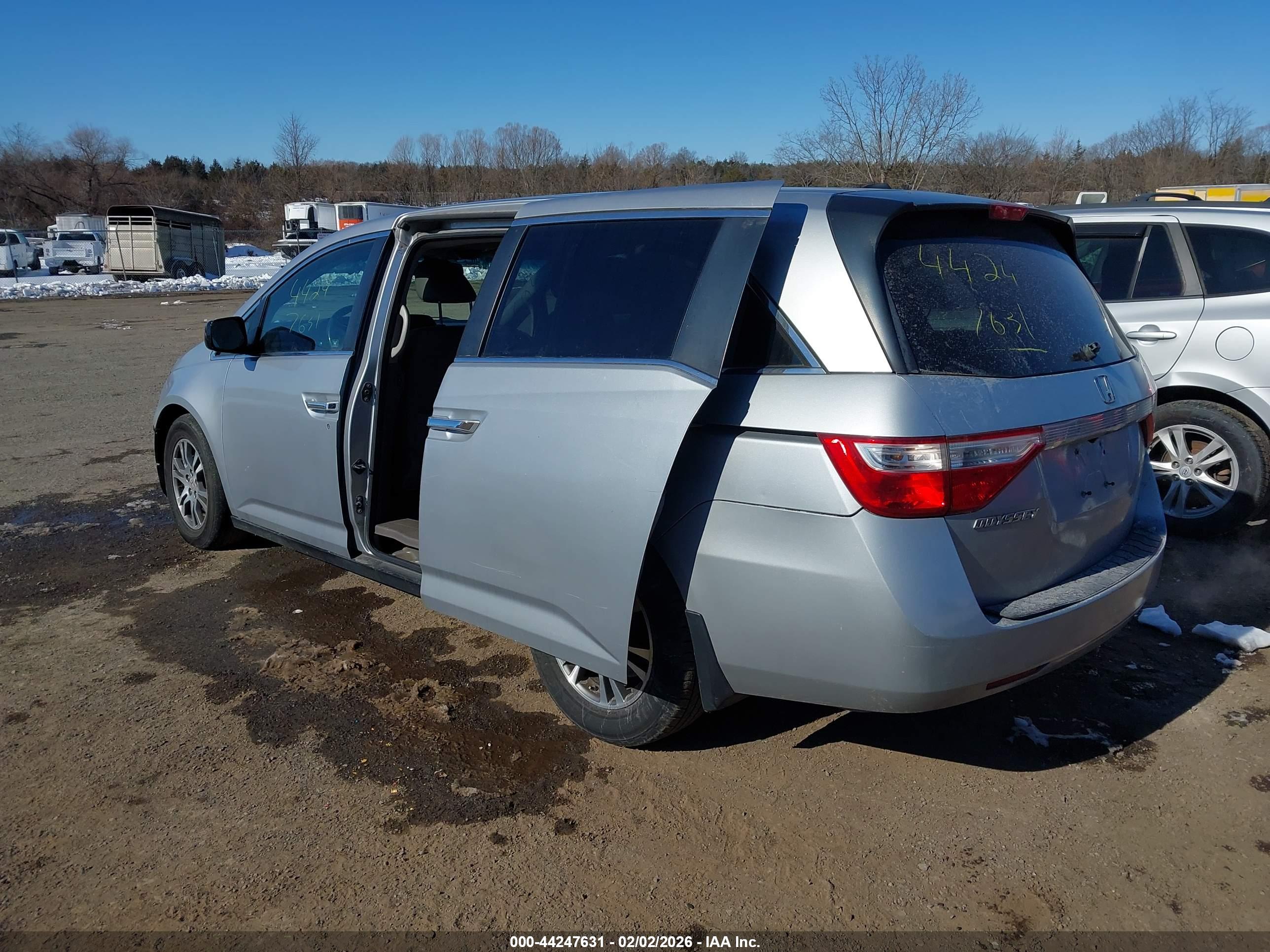 HONDA ODYSSEY image 3