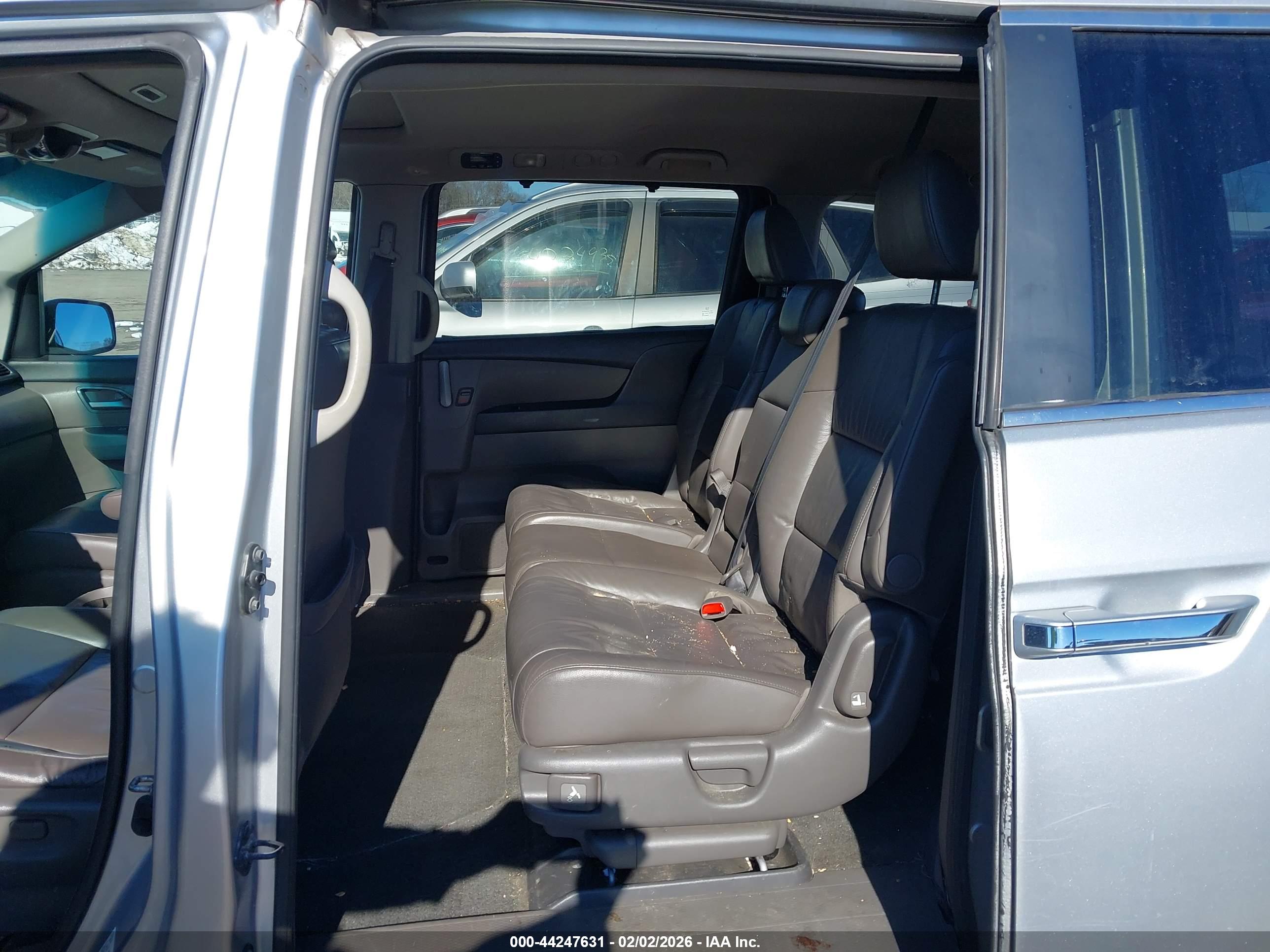 HONDA ODYSSEY image 8