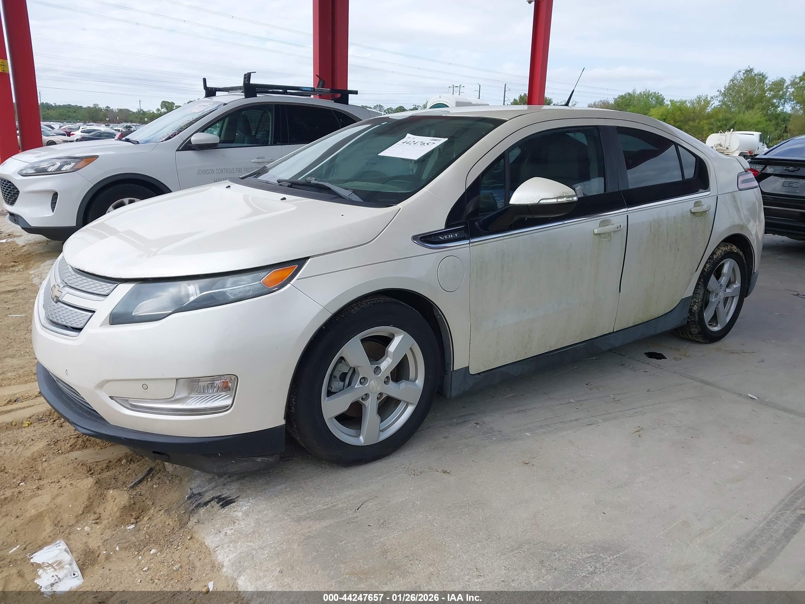 CHEVROLET VOLT image 2