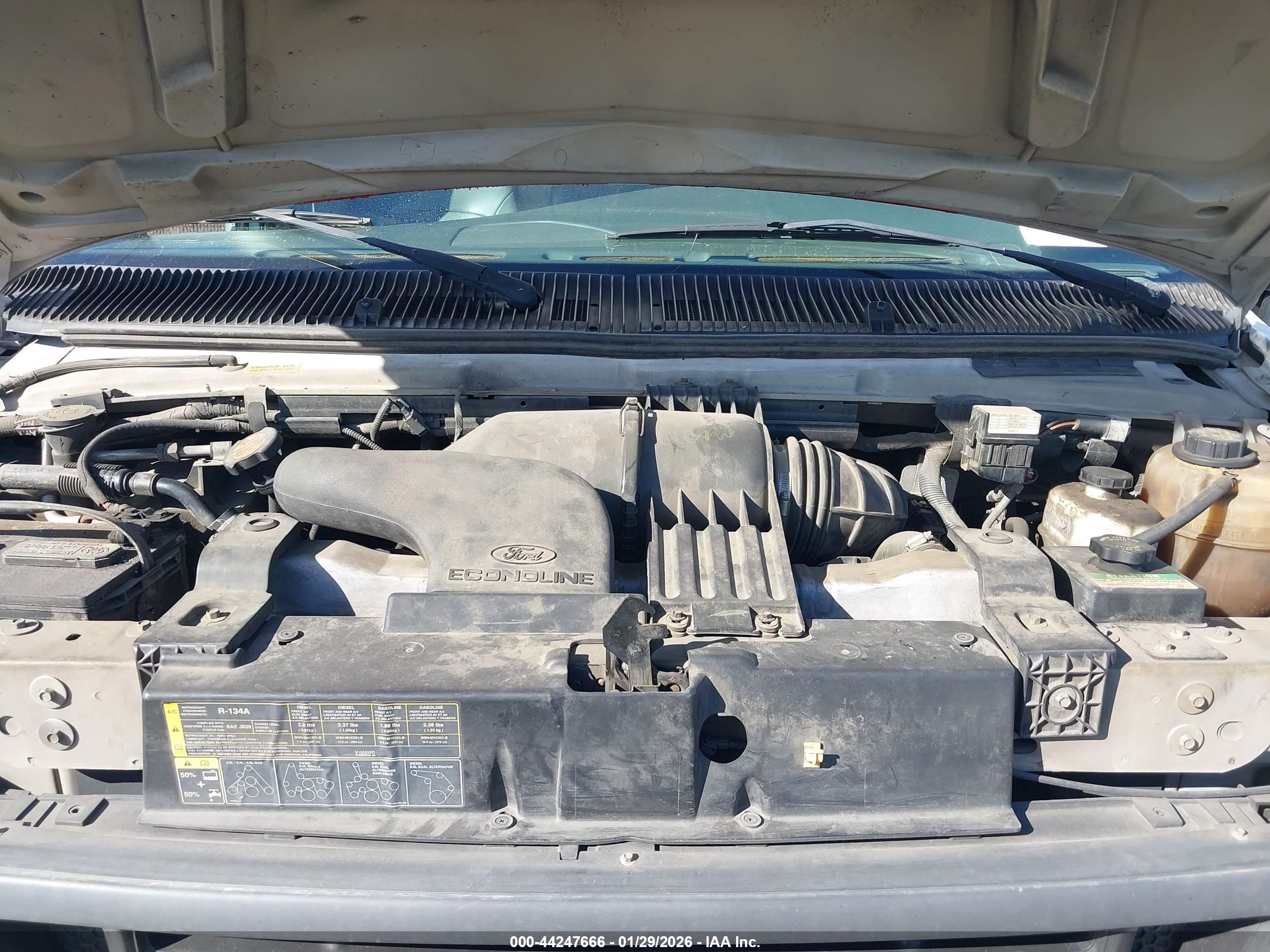 FORD E-450 image 10