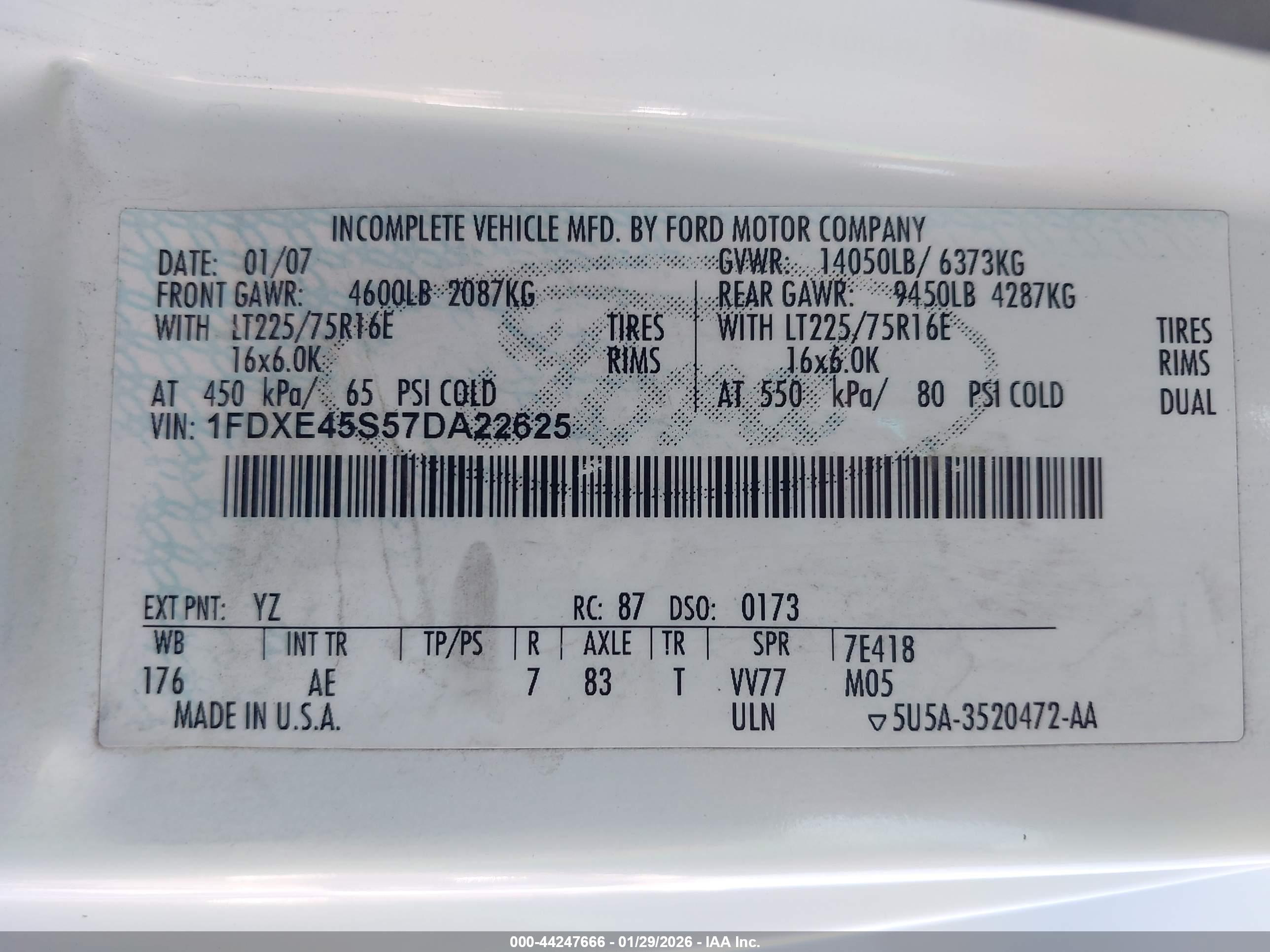 FORD E-450 image 9