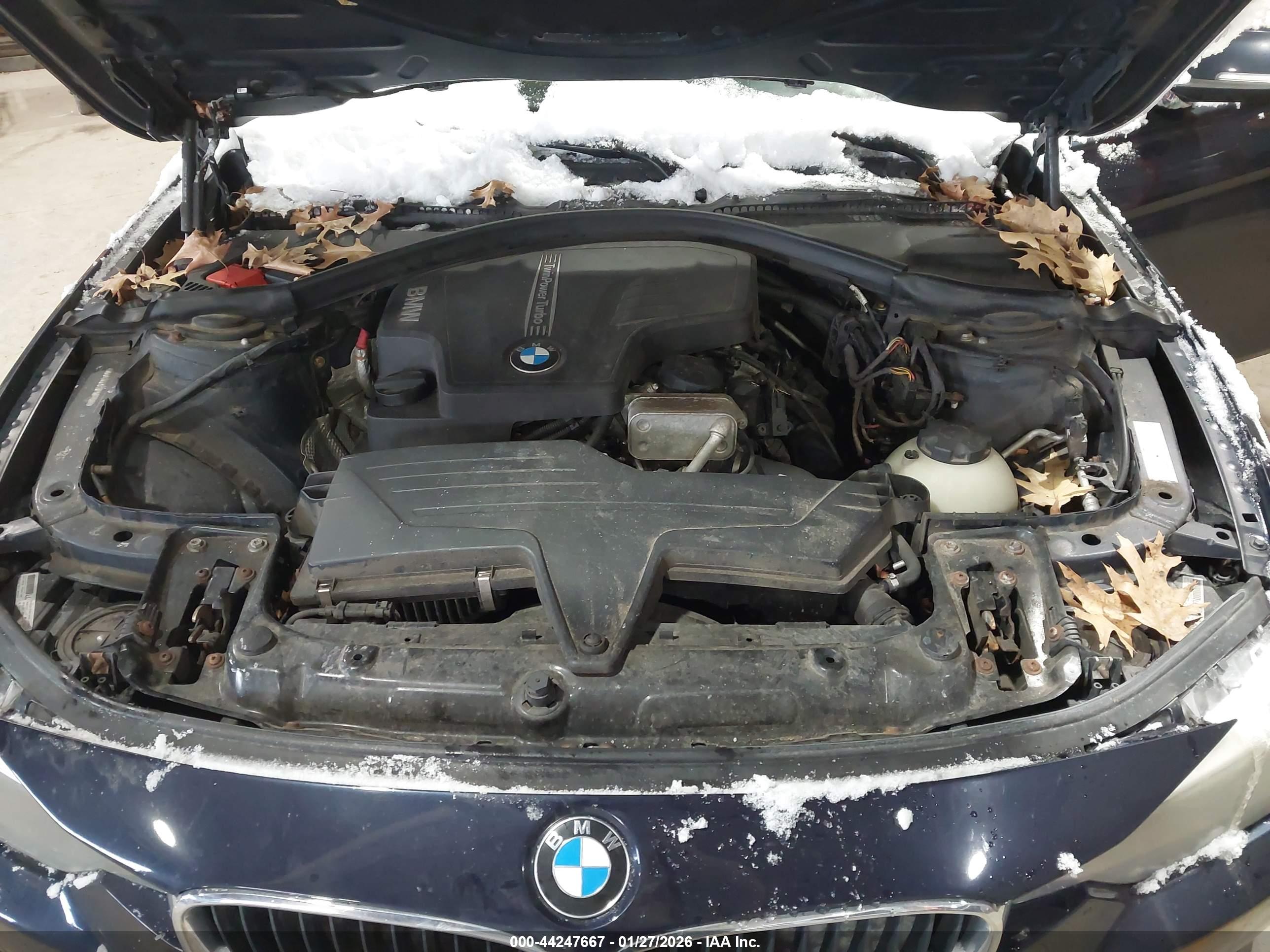 BMW 328I image 10