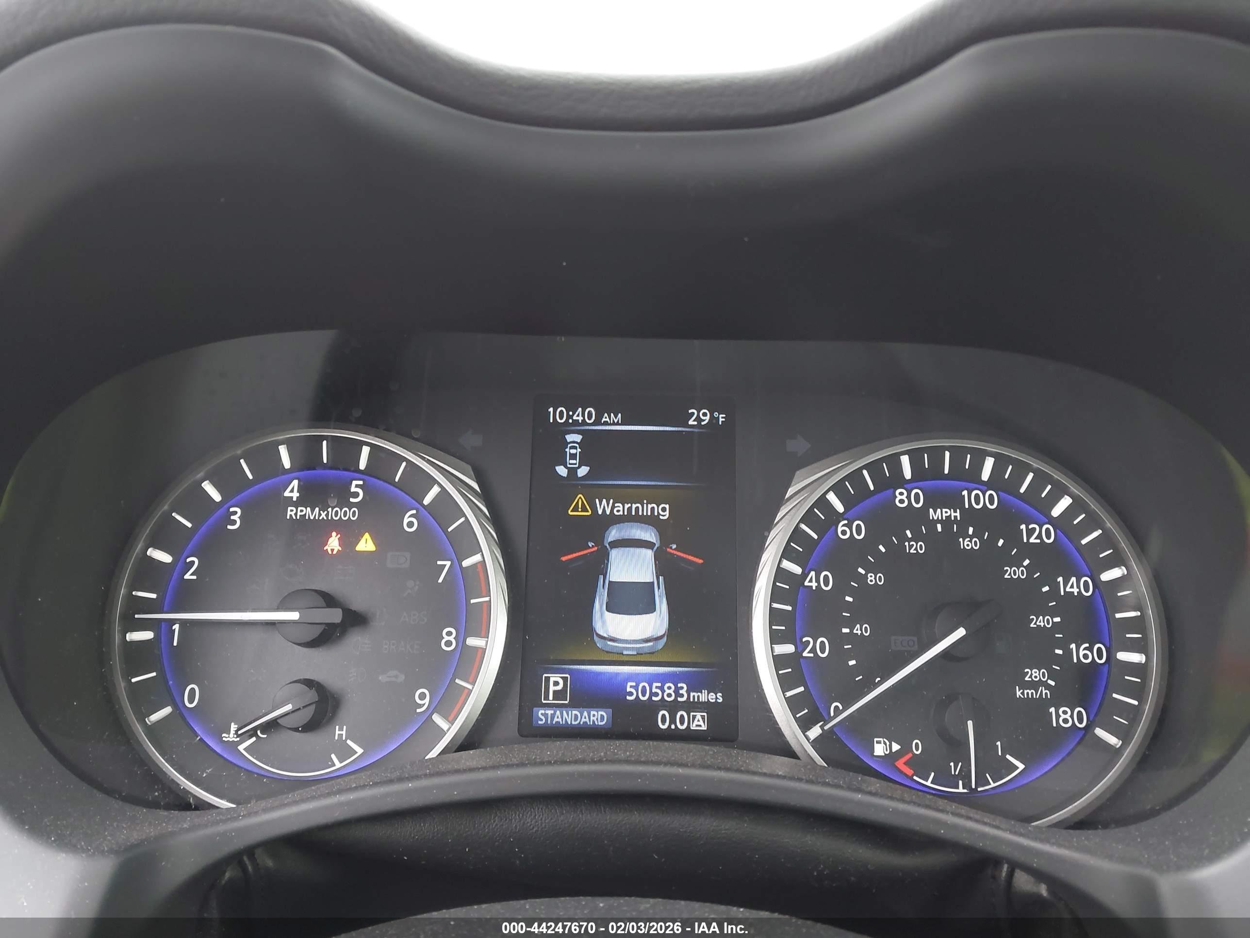 INFINITI Q60 image 7