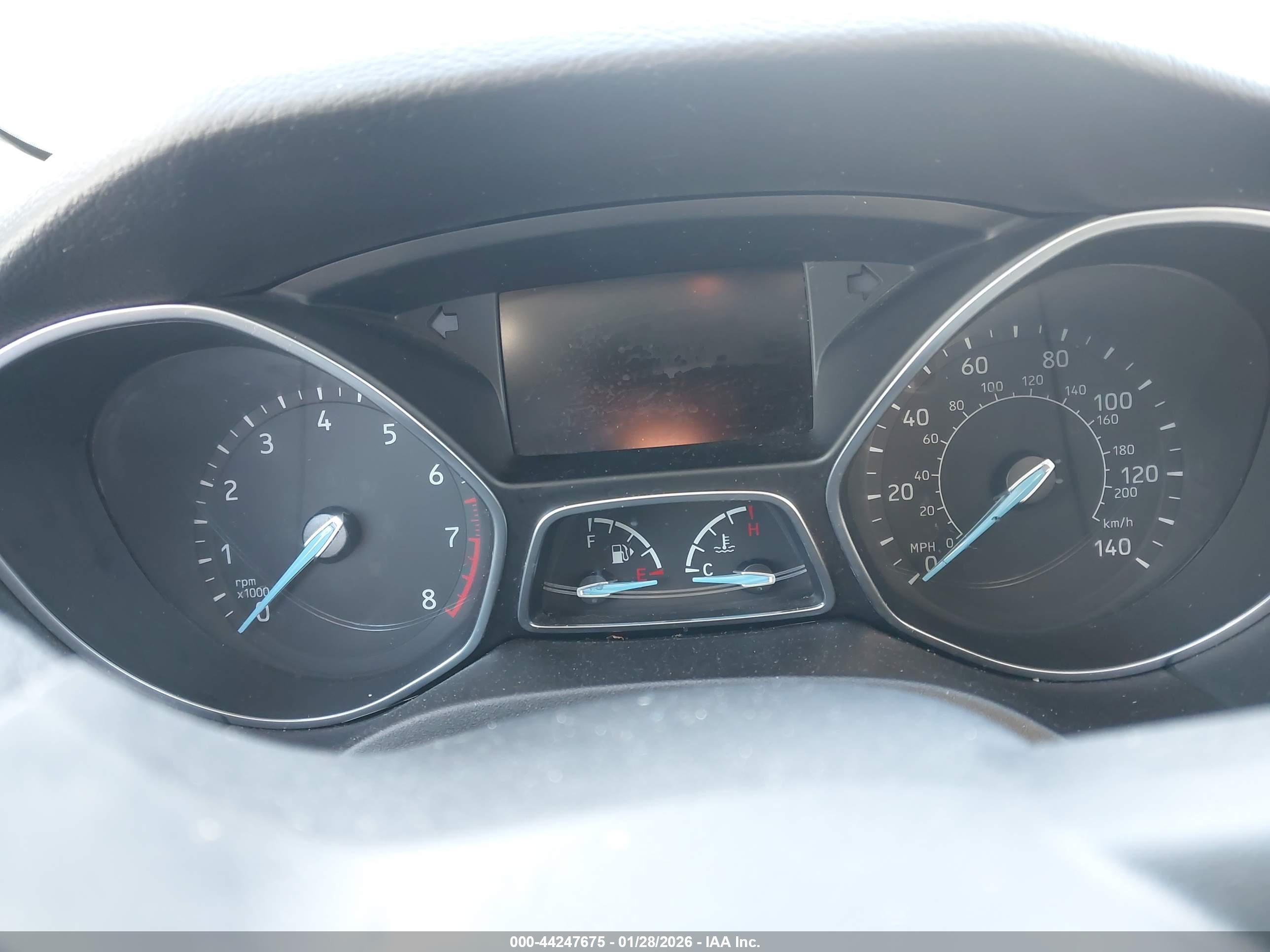 FORD FOCUS image 7