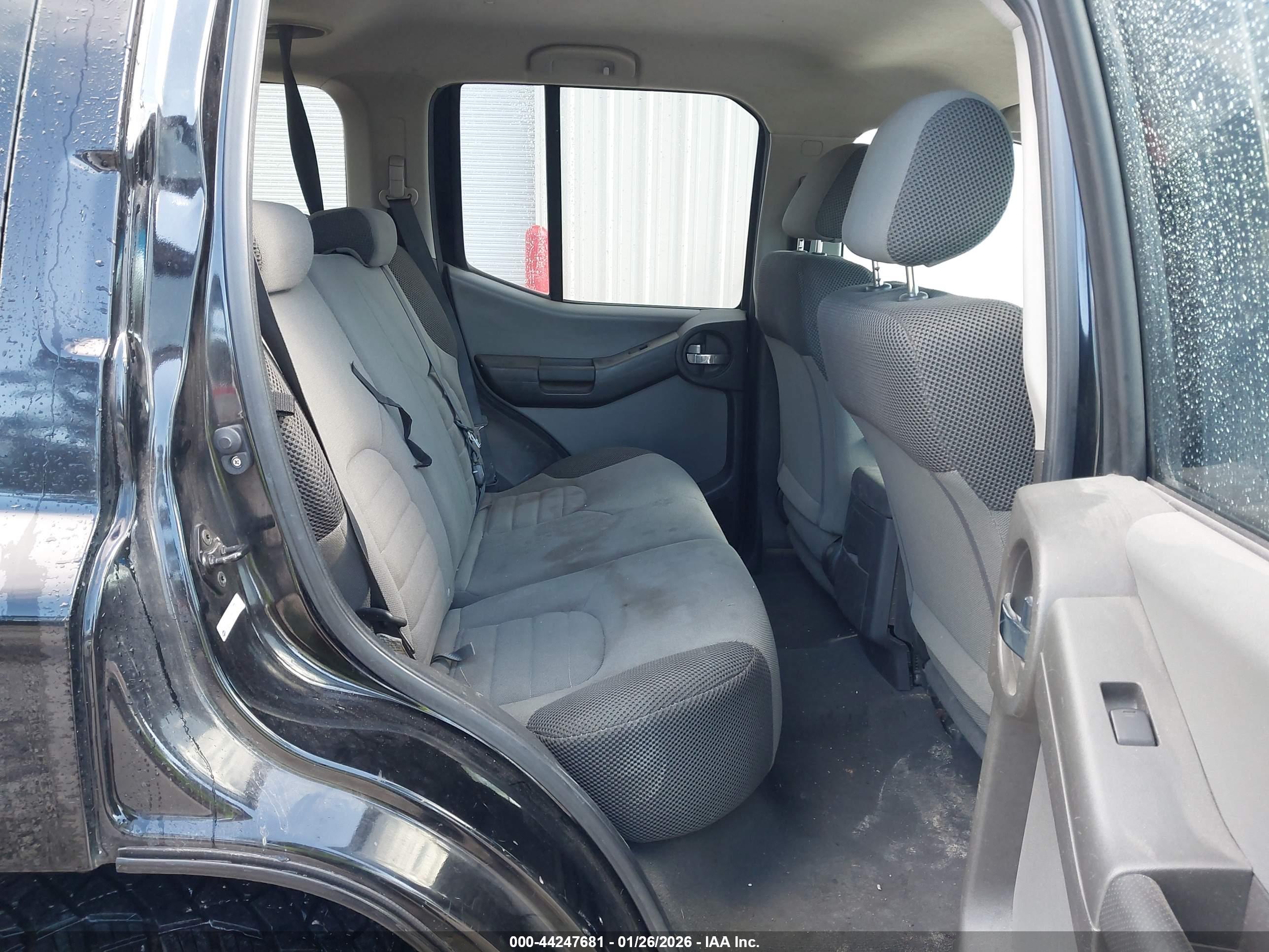 NISSAN XTERRA image 8
