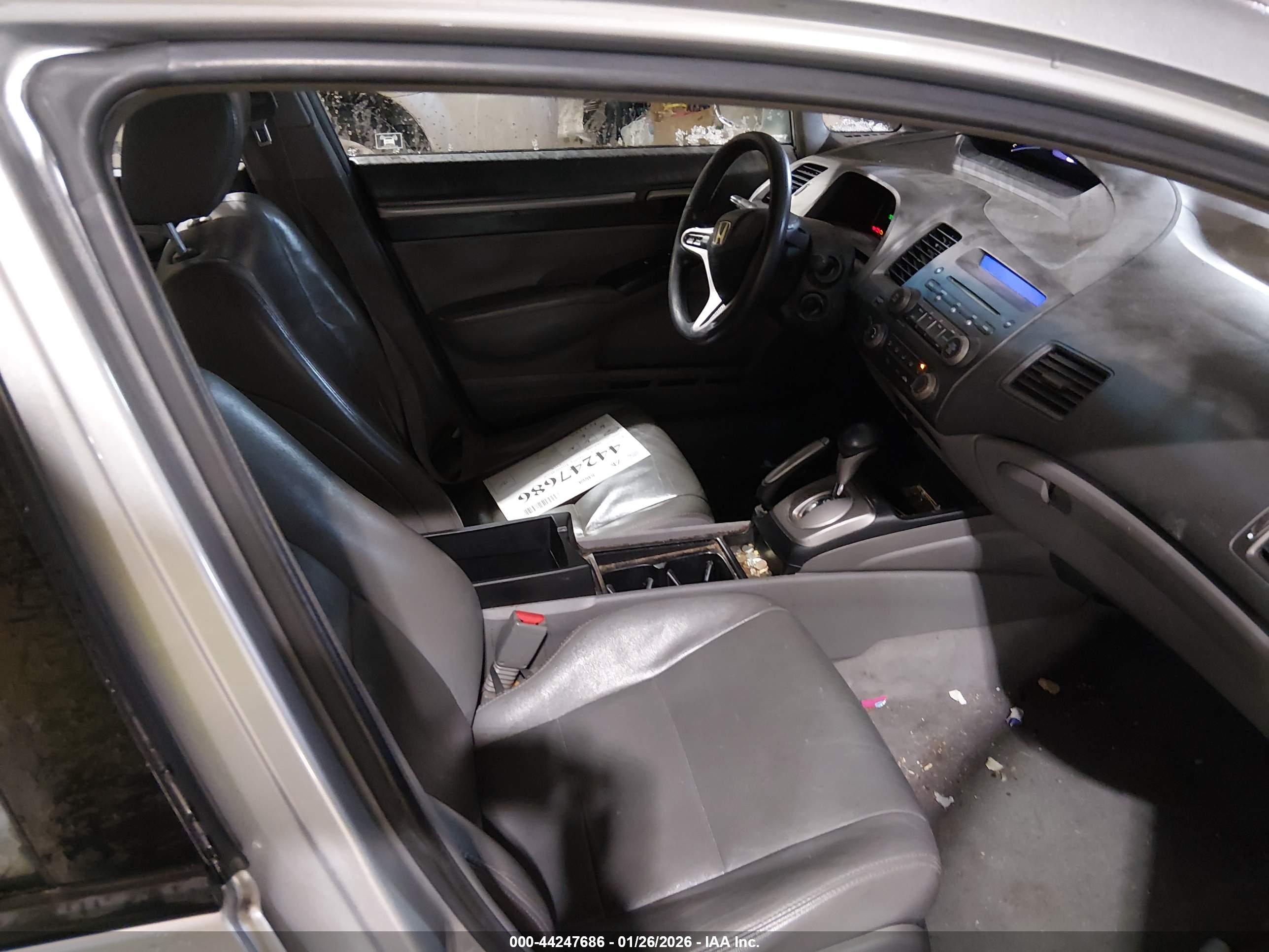 HONDA CIVIC image 5