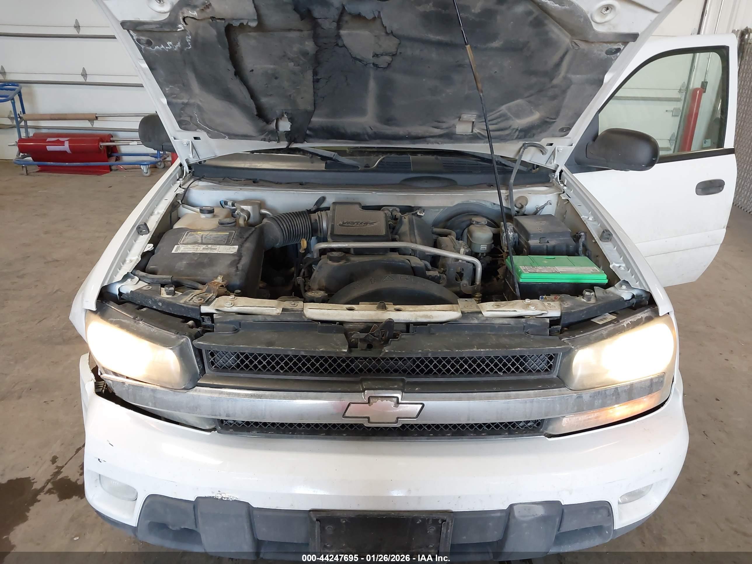 CHEVROLET TRAILBLAZER image 10