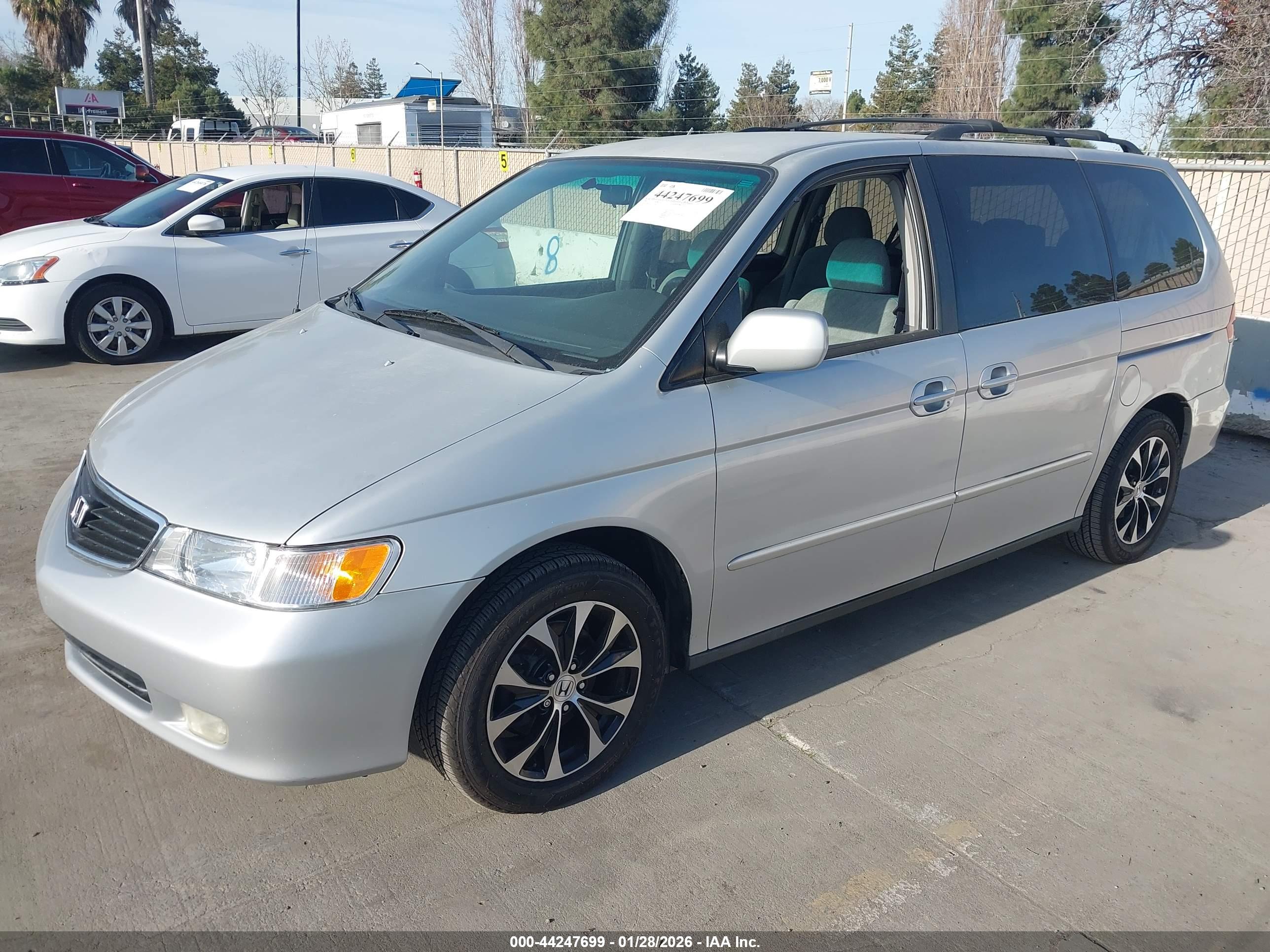 HONDA ODYSSEY image 2