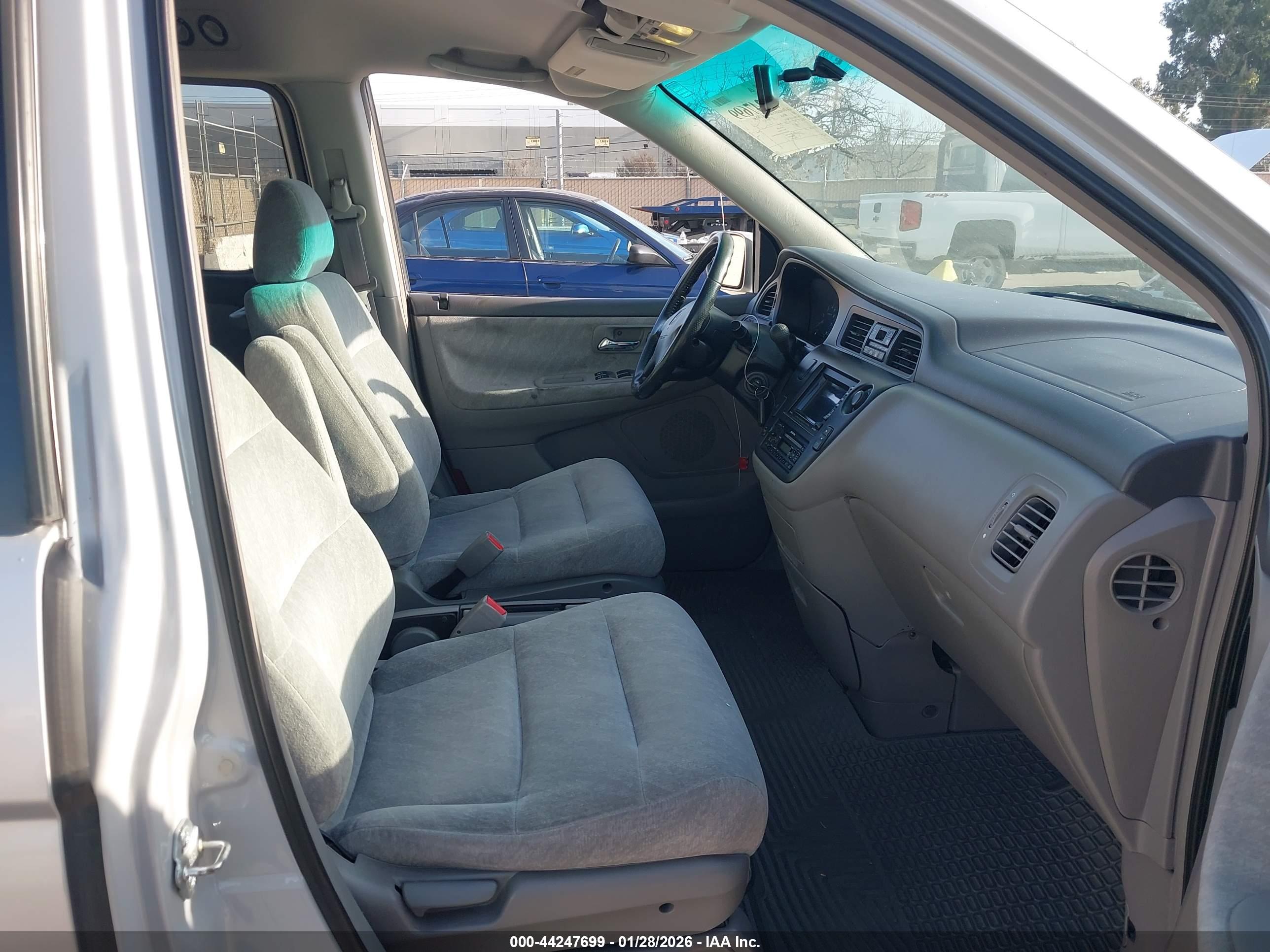 HONDA ODYSSEY image 5