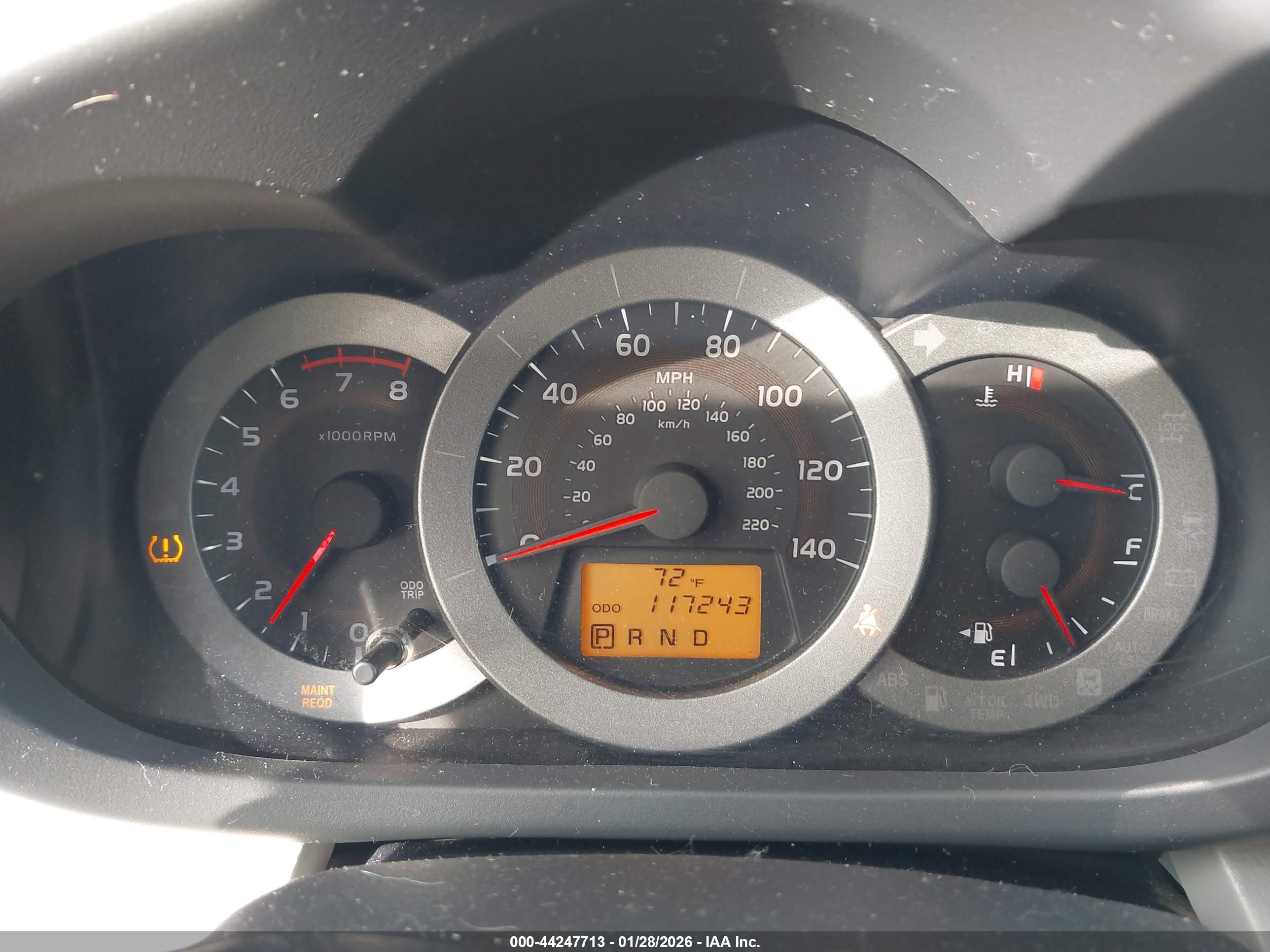 TOYOTA RAV4 image 7