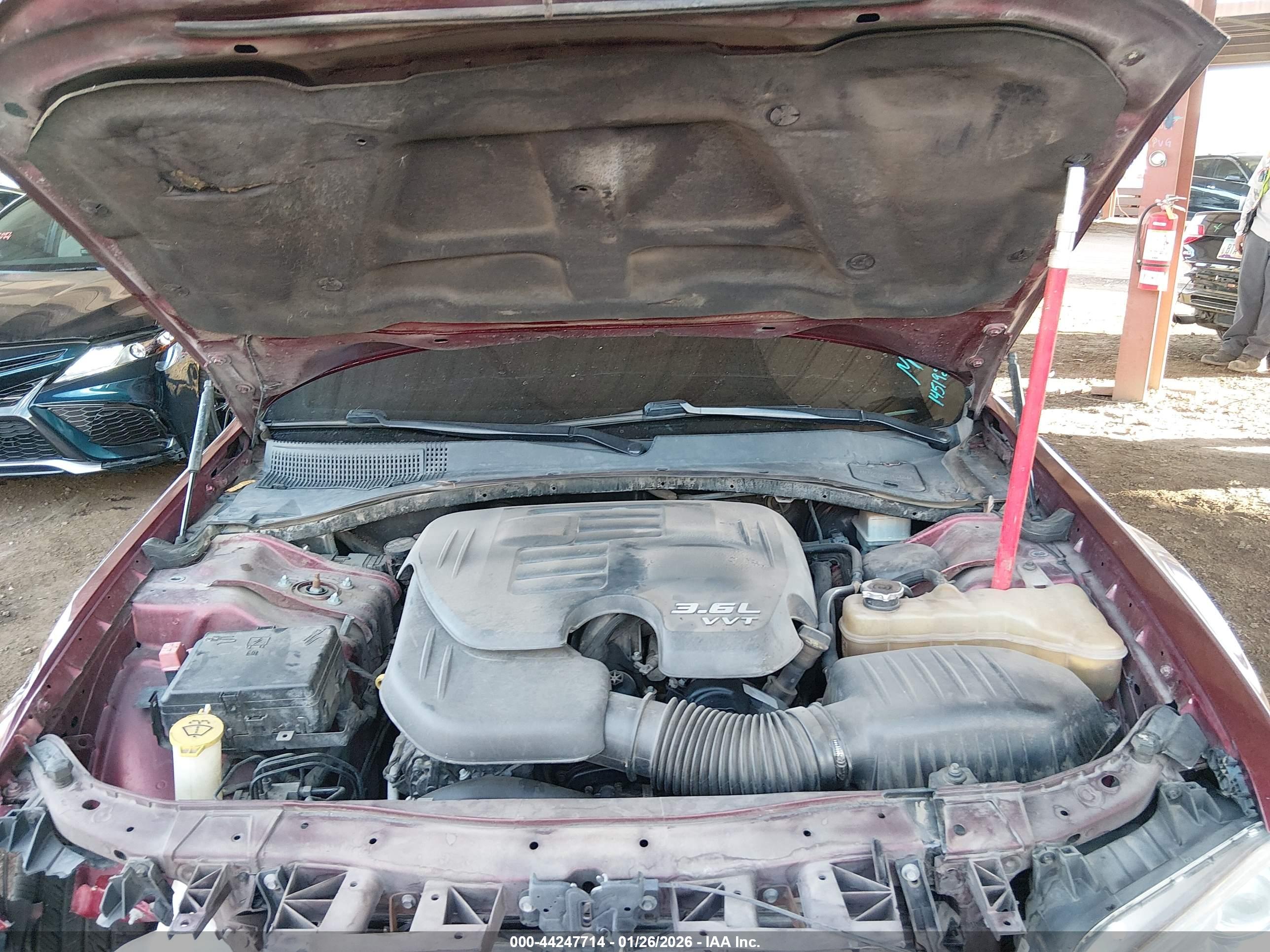 CHRYSLER 300 image 10