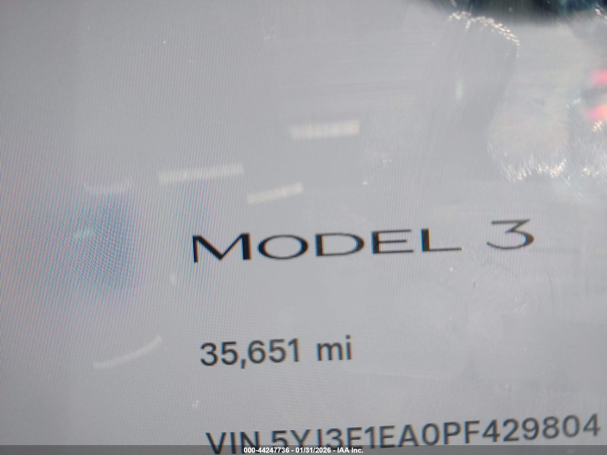 TESLA MODEL image 7