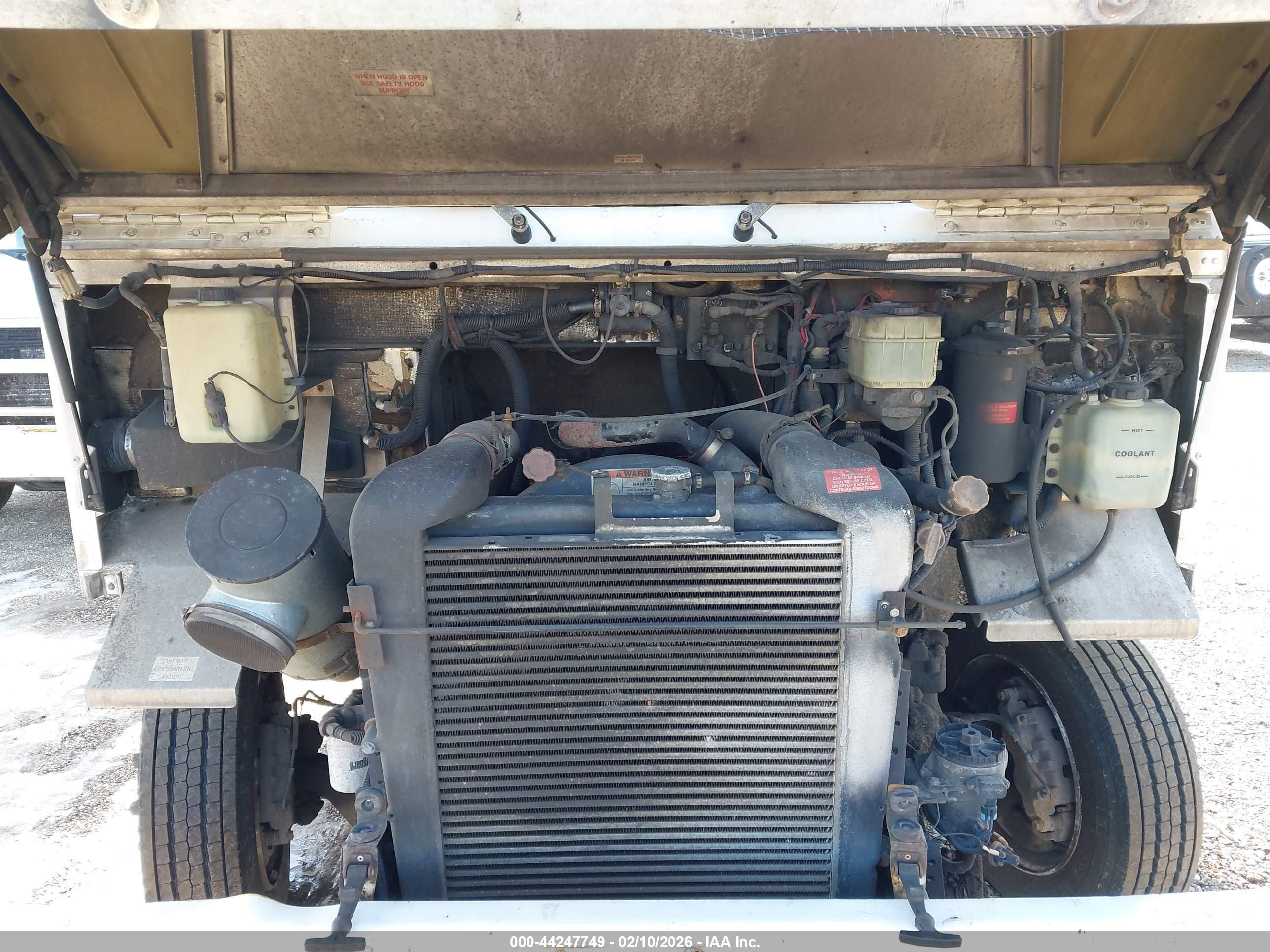 FREIGHTLINER CHASSIS image 10