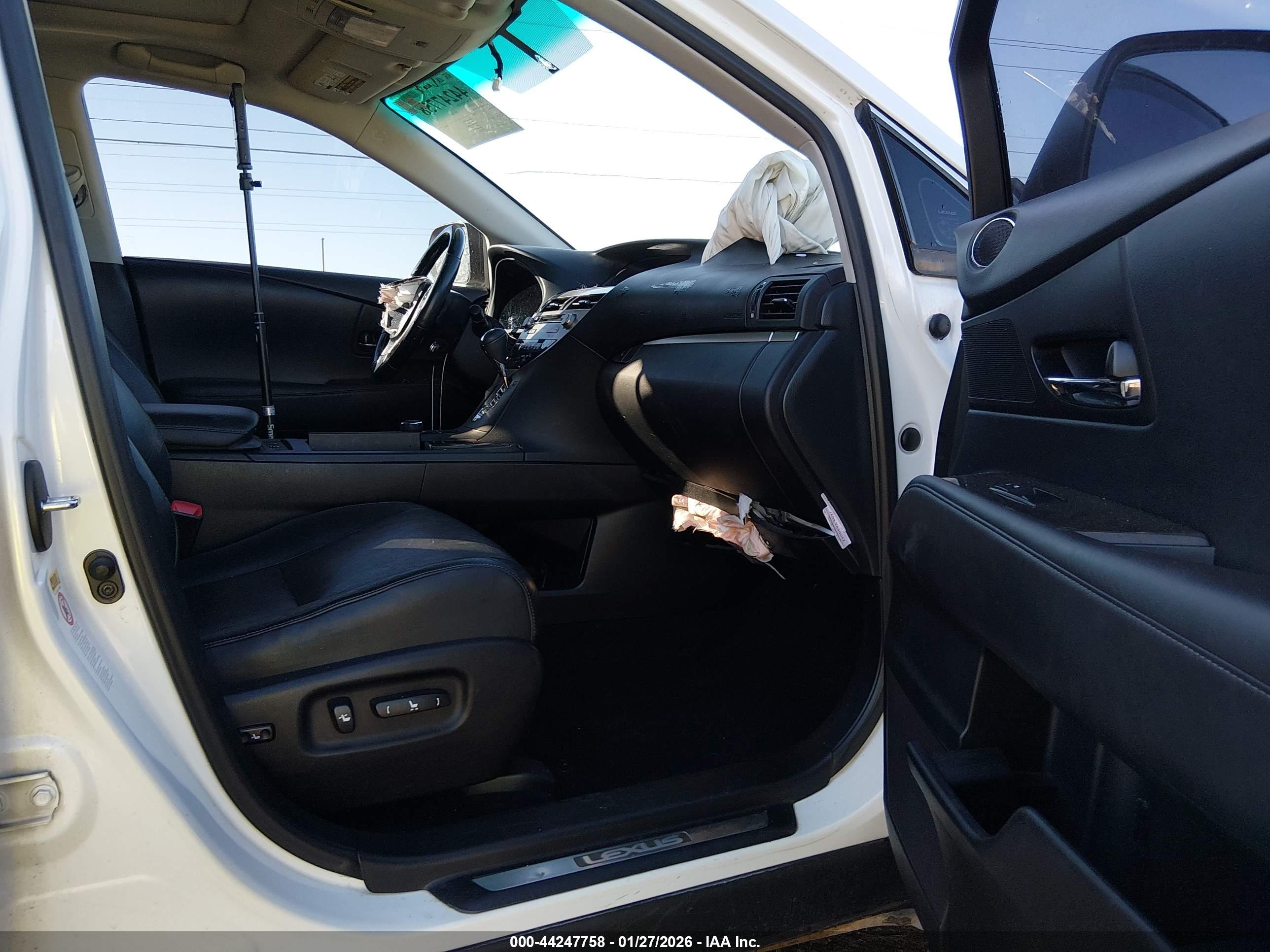 LEXUS RX image 5