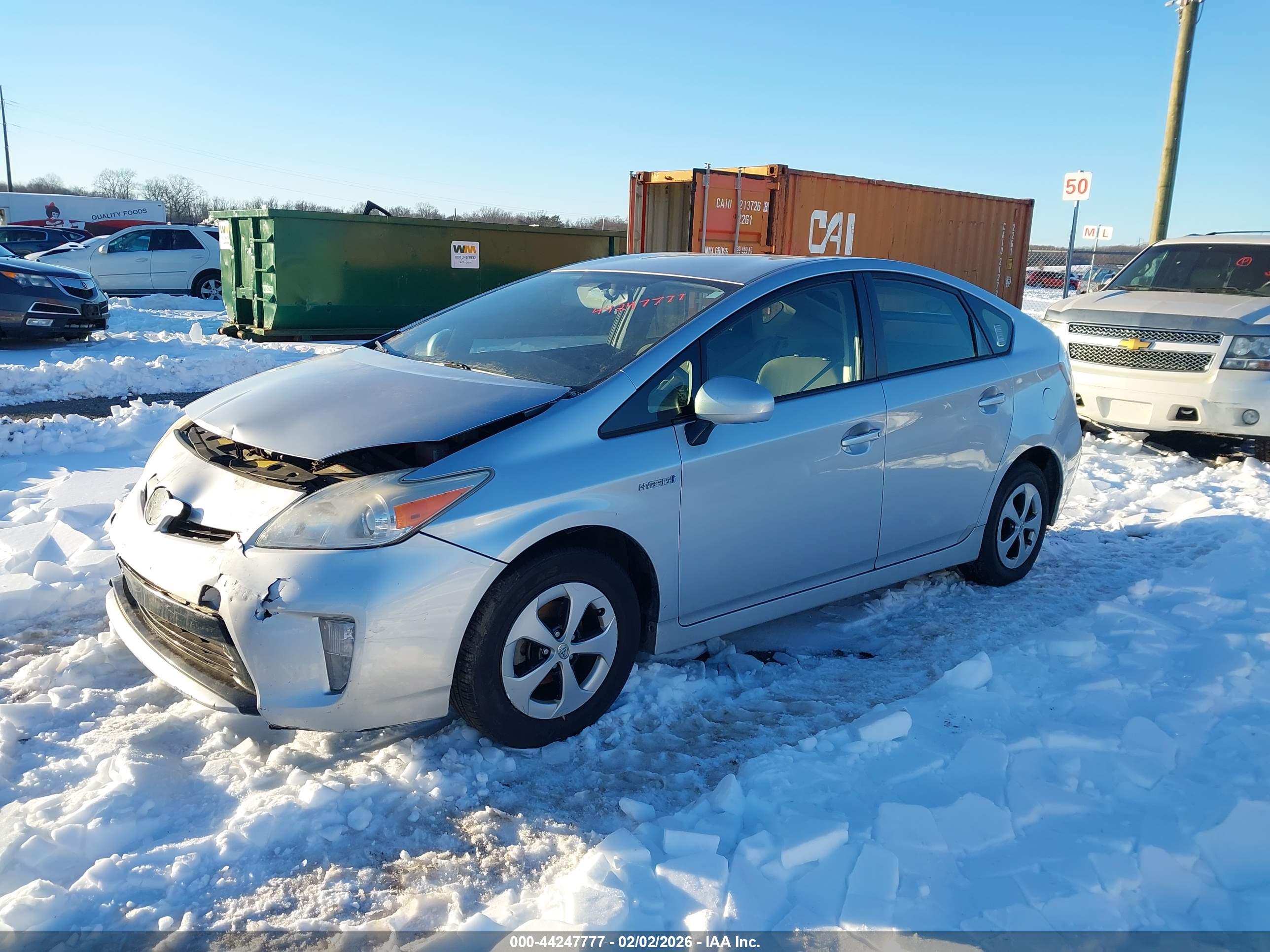 TOYOTA PRIUS image 2