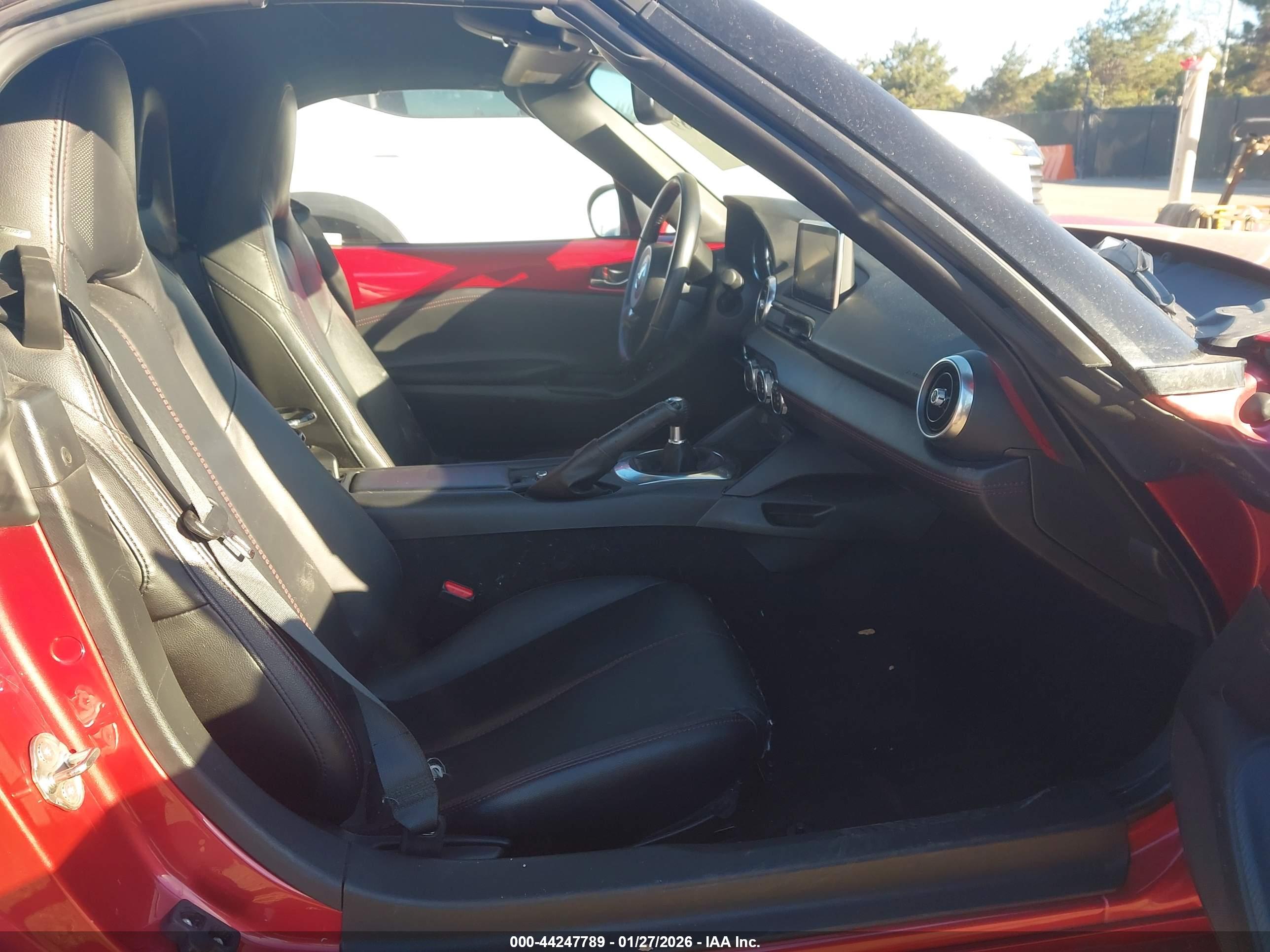 MAZDA MX-5 image 5