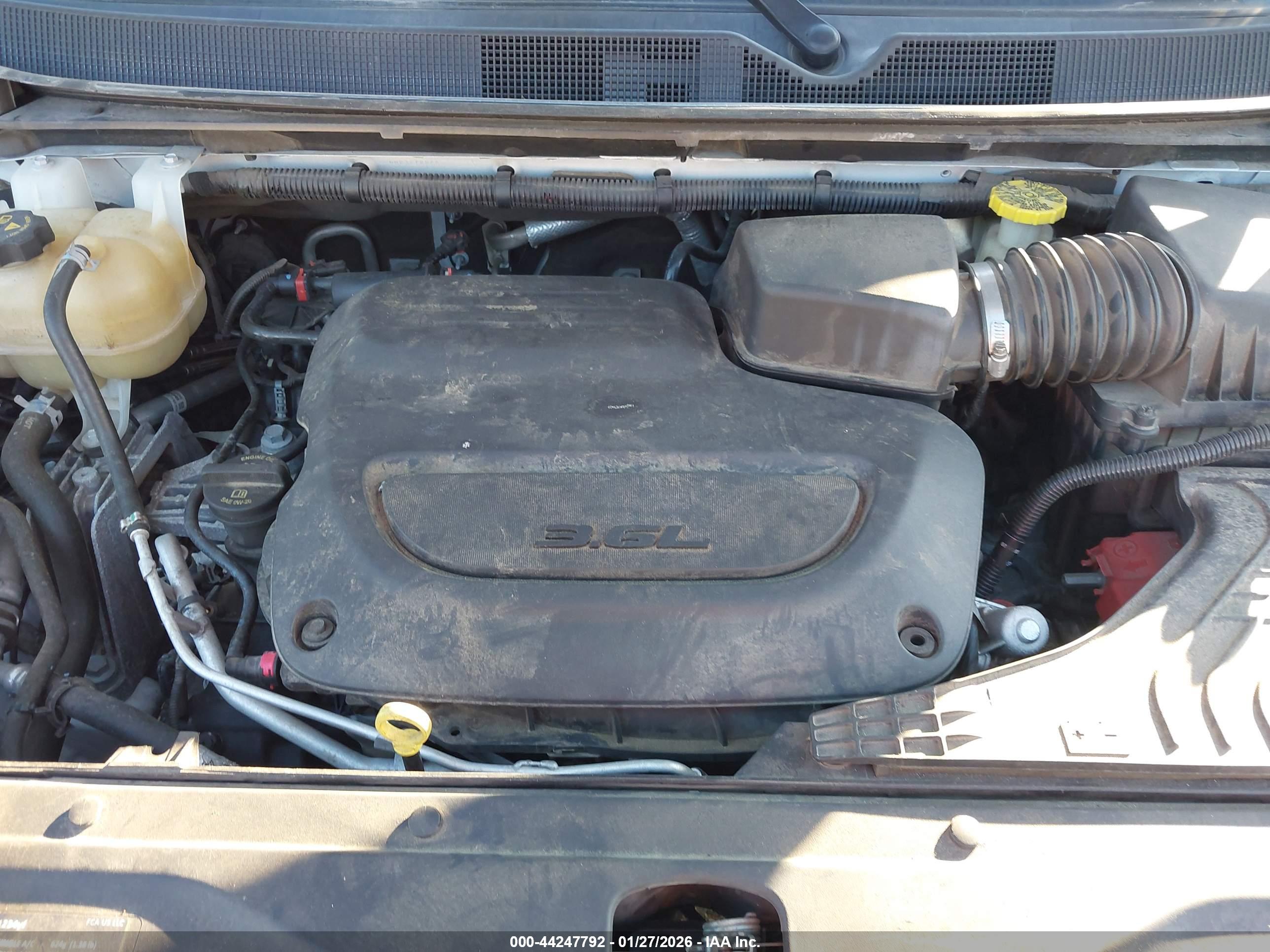 CHRYSLER VOYAGER image 10