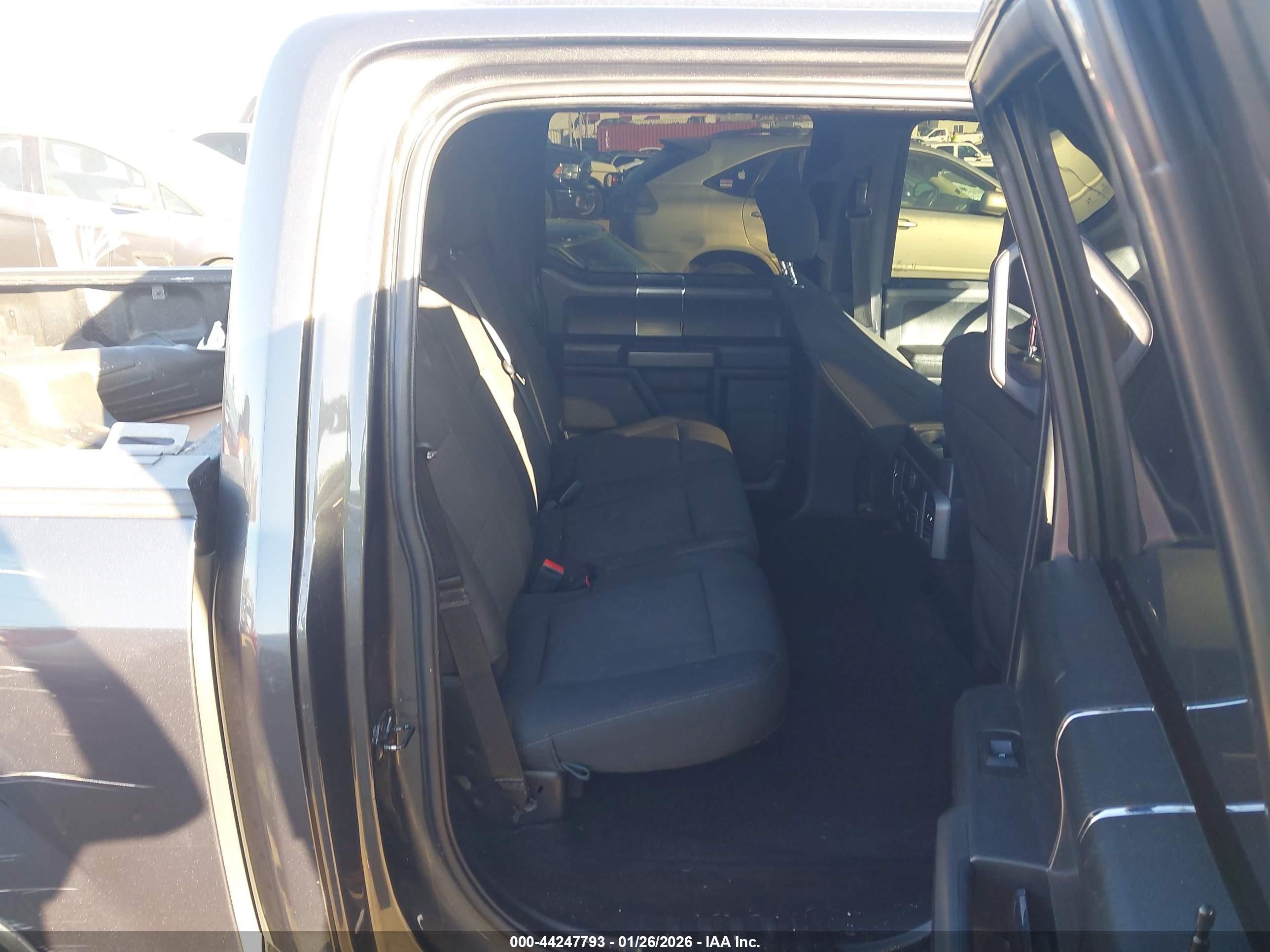 FORD F-150 image 8