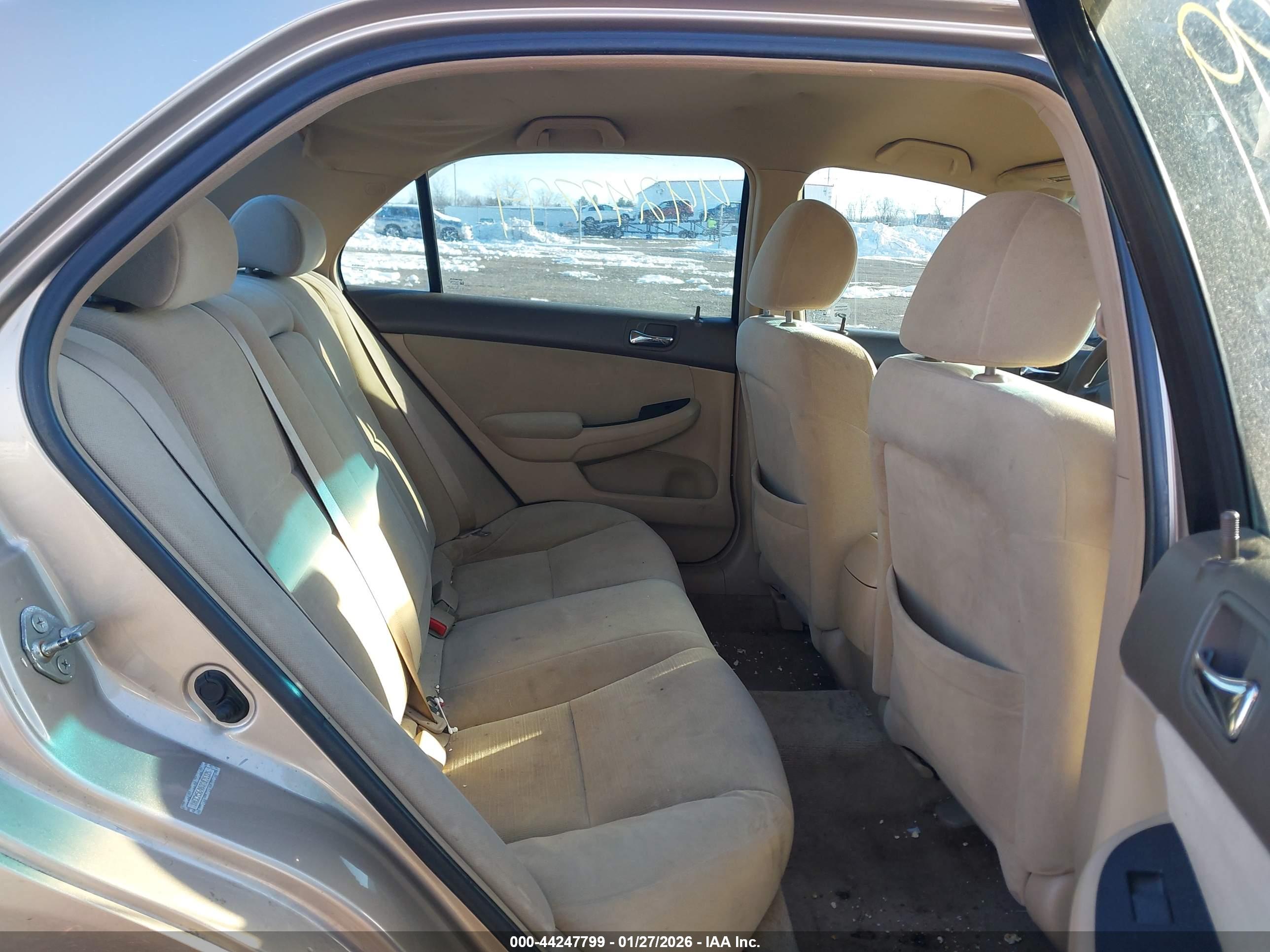 HONDA ACCORD image 8