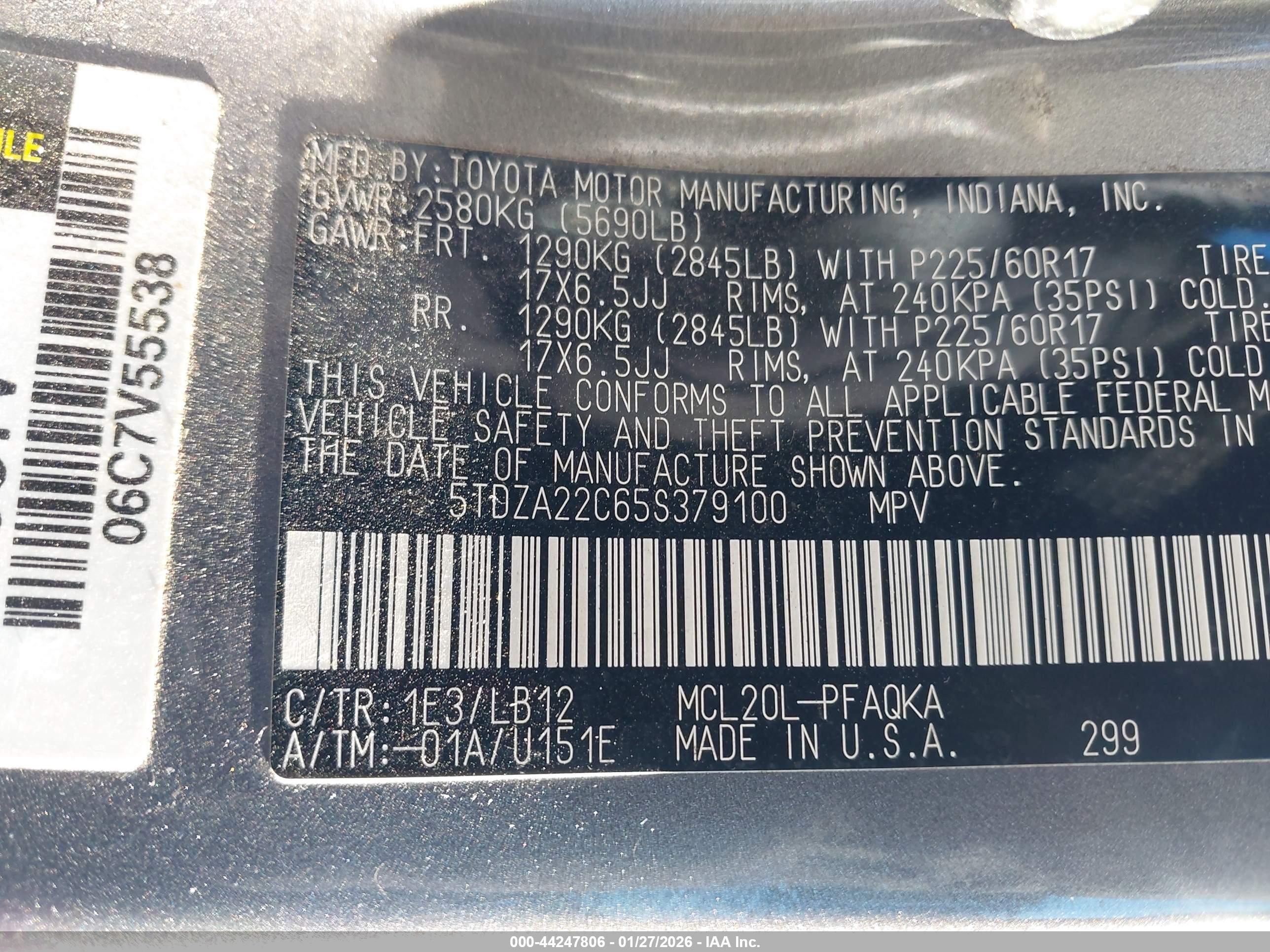 TOYOTA SIENNA image 9