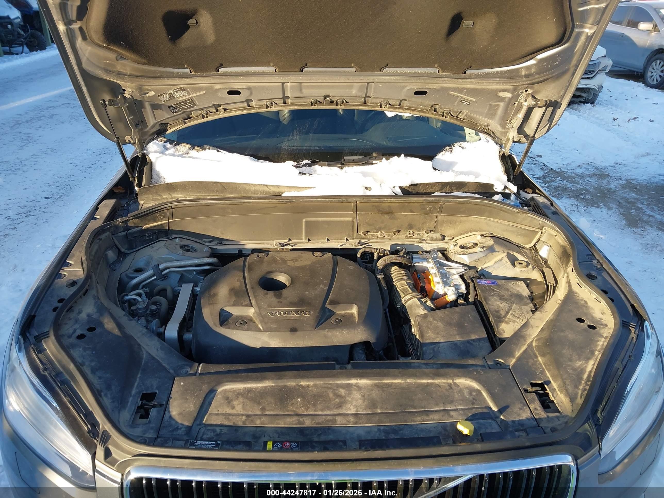 VOLVO XC90 image 10