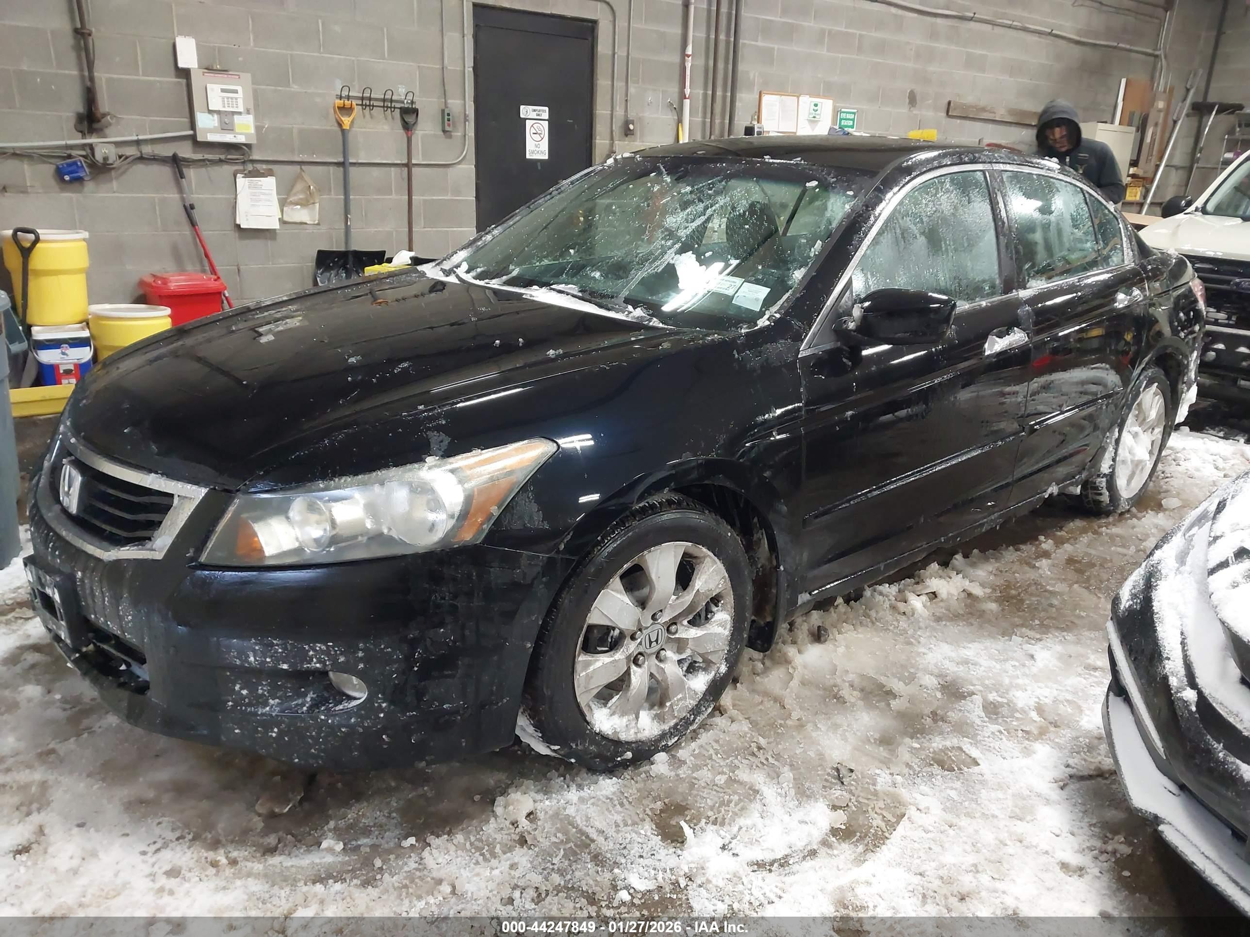 HONDA ACCORD image 2