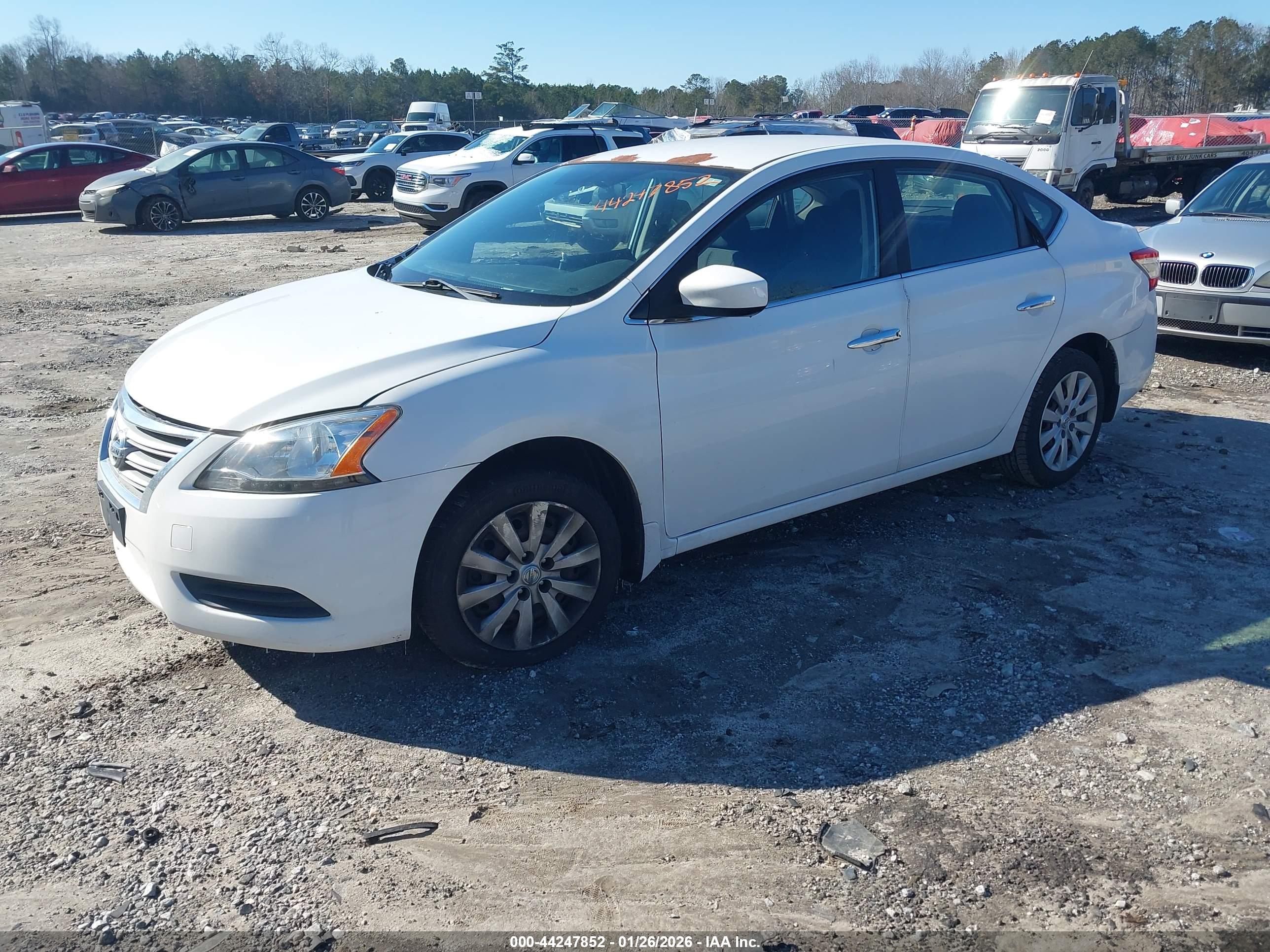 NISSAN SENTRA image 2
