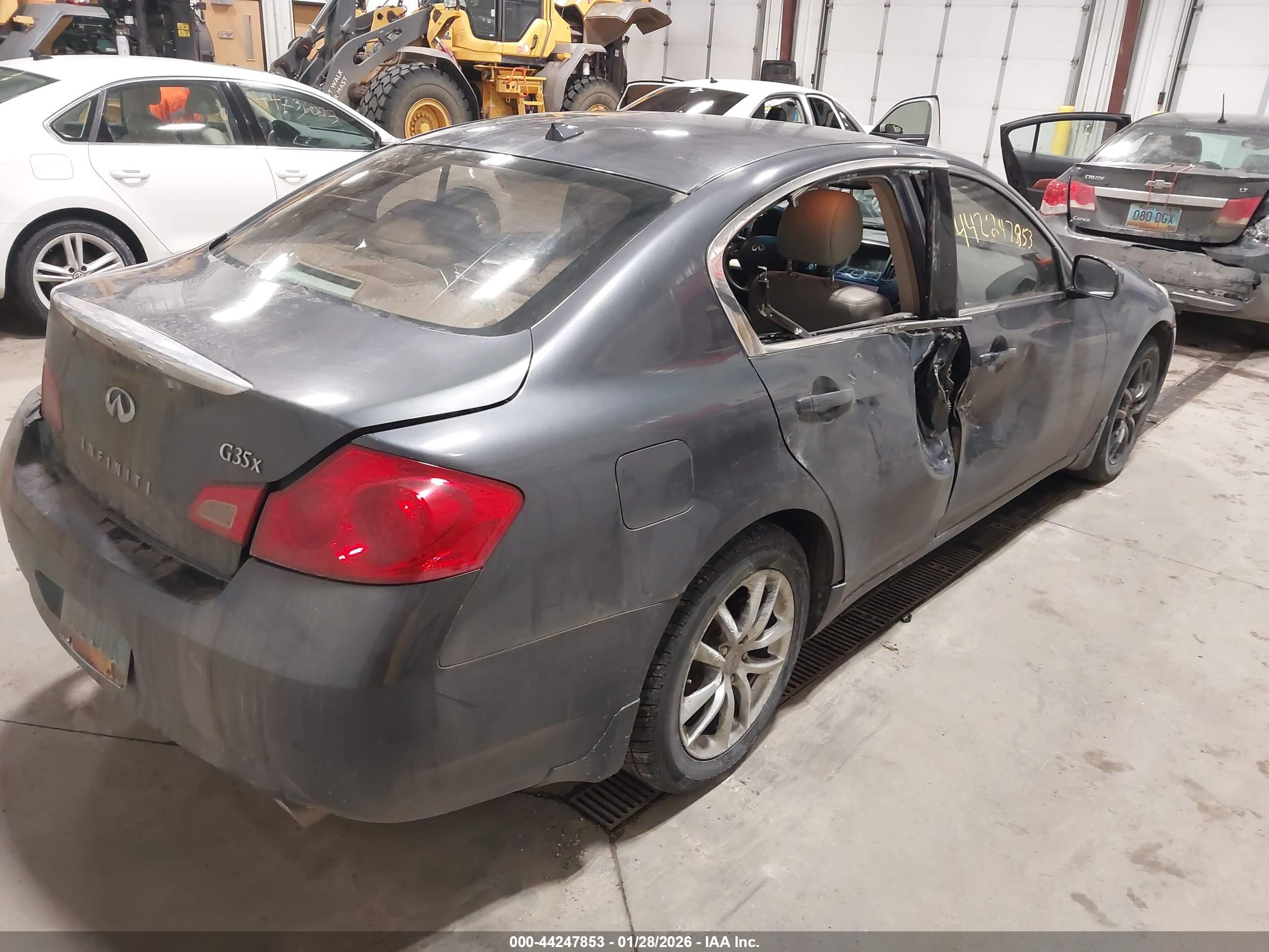 INFINITI G35X image 4