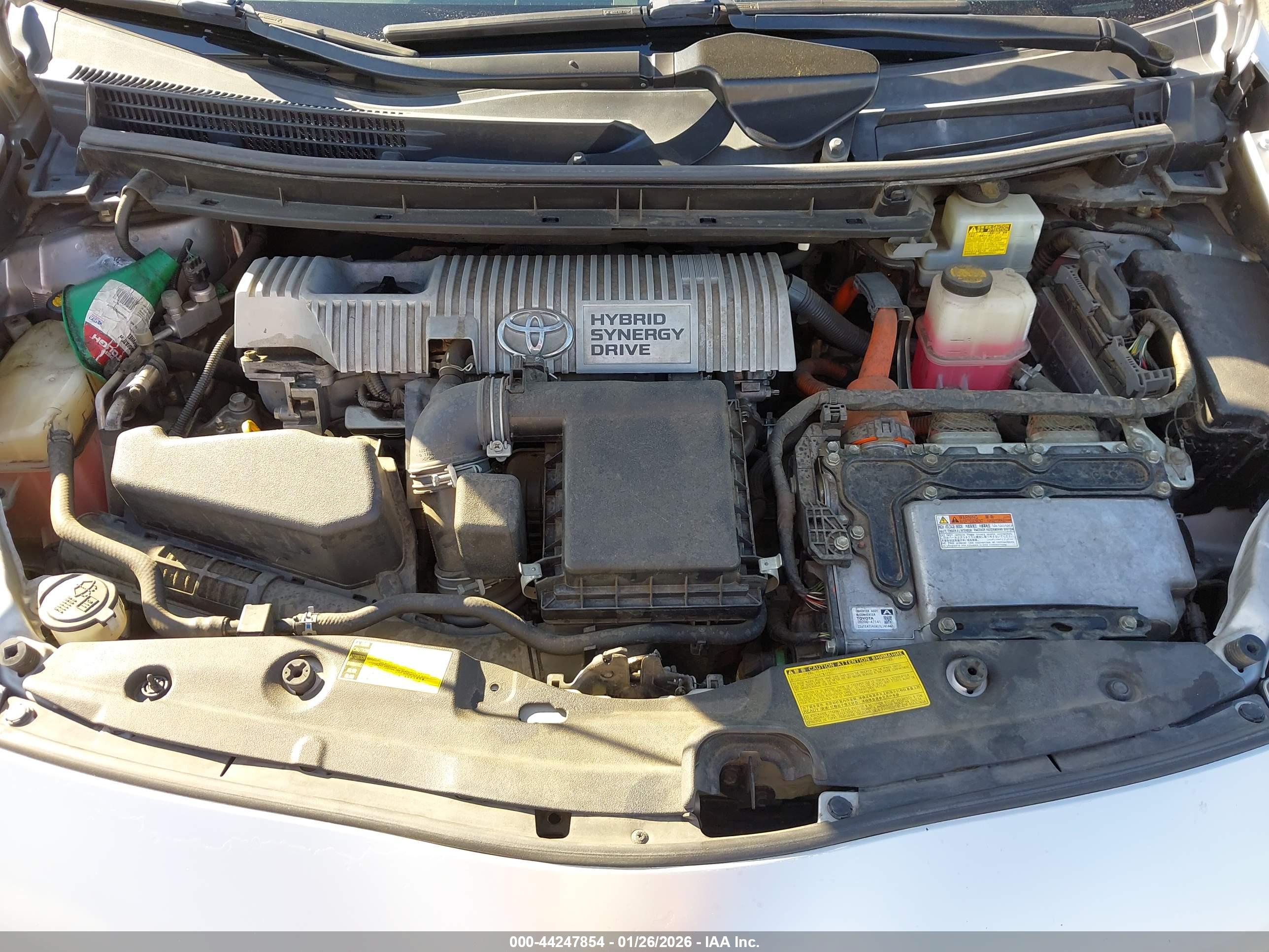 TOYOTA PRIUS image 10