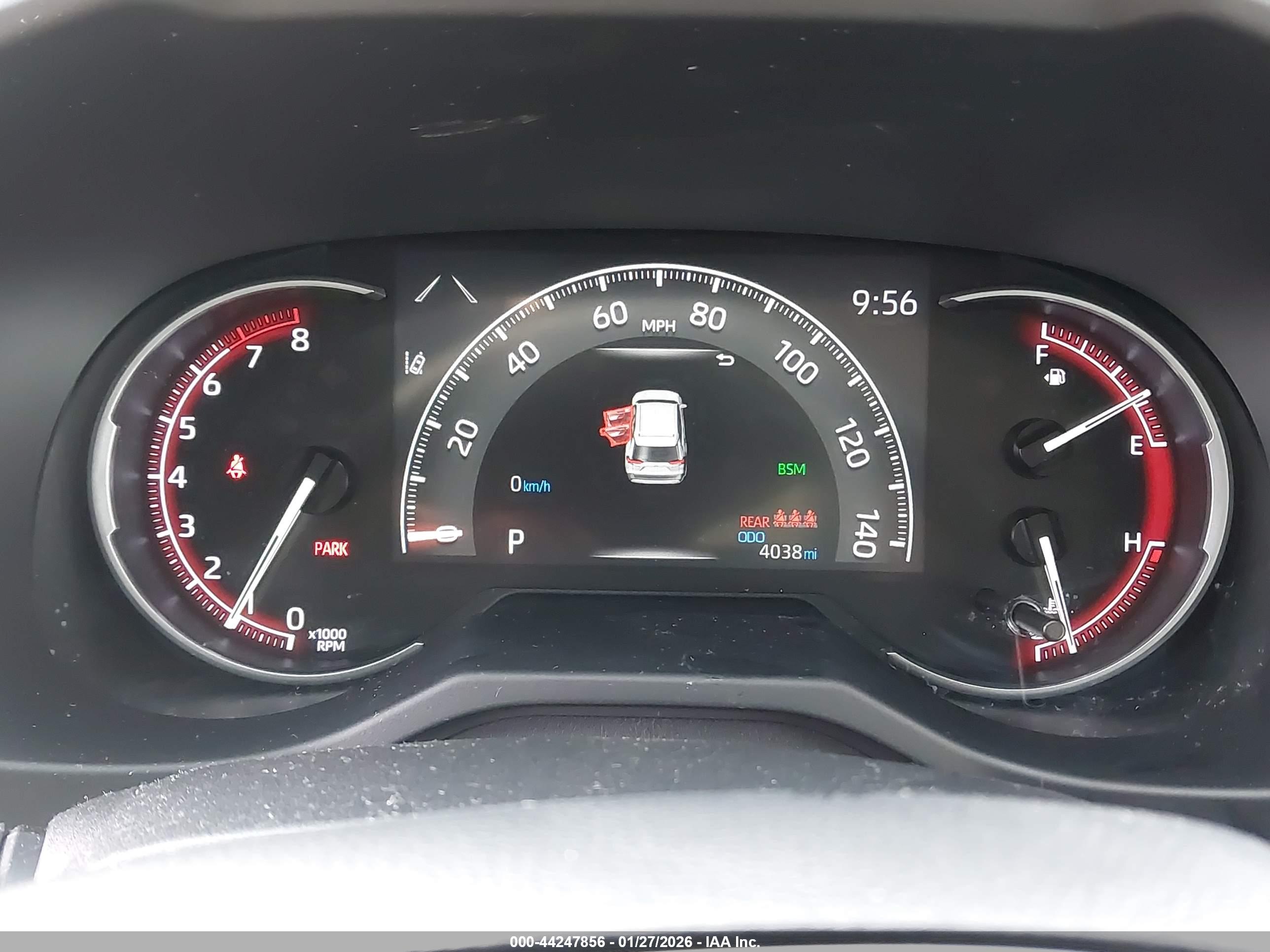 TOYOTA RAV4 image 7