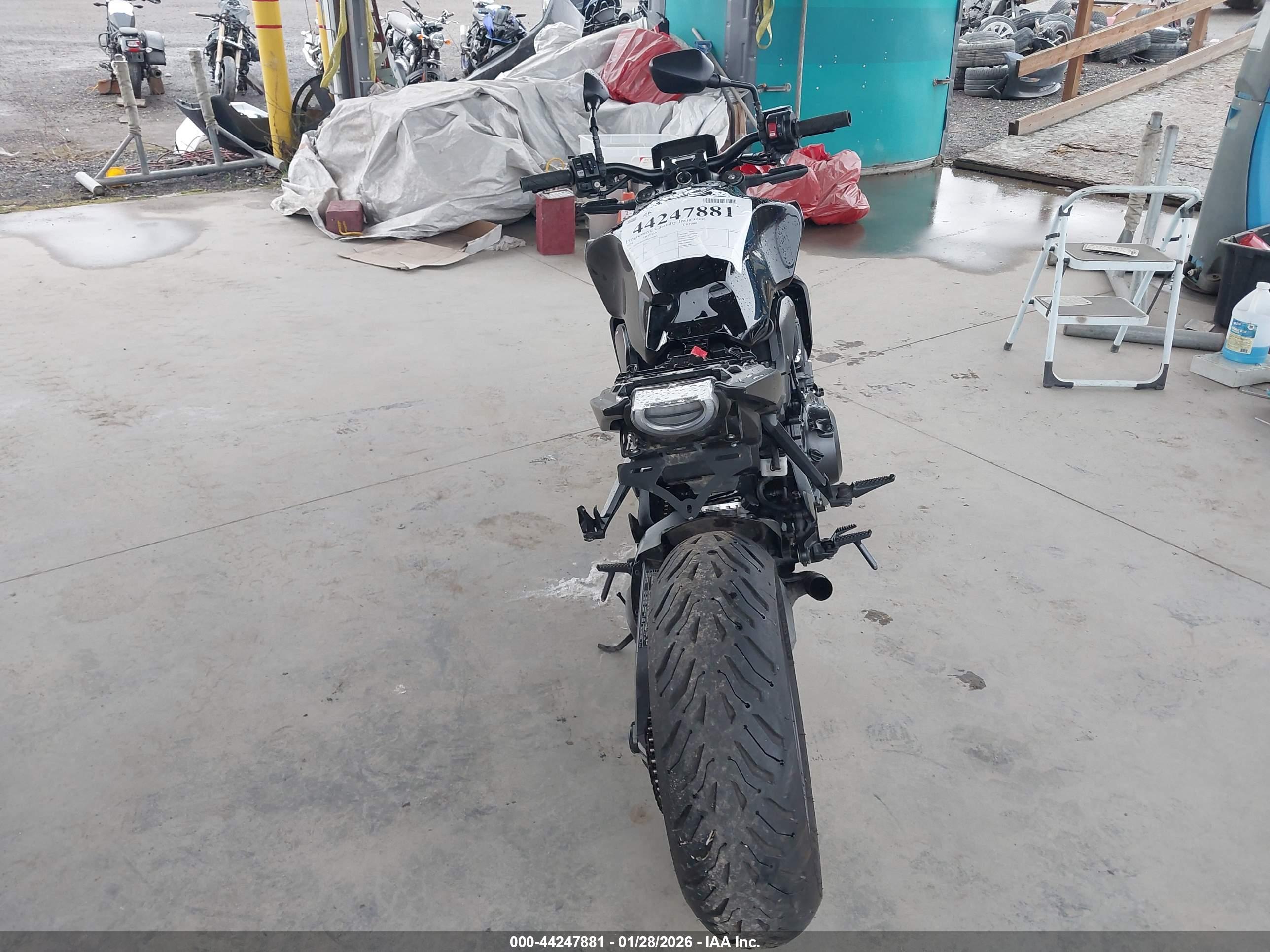 HONDA CB1000 image 6