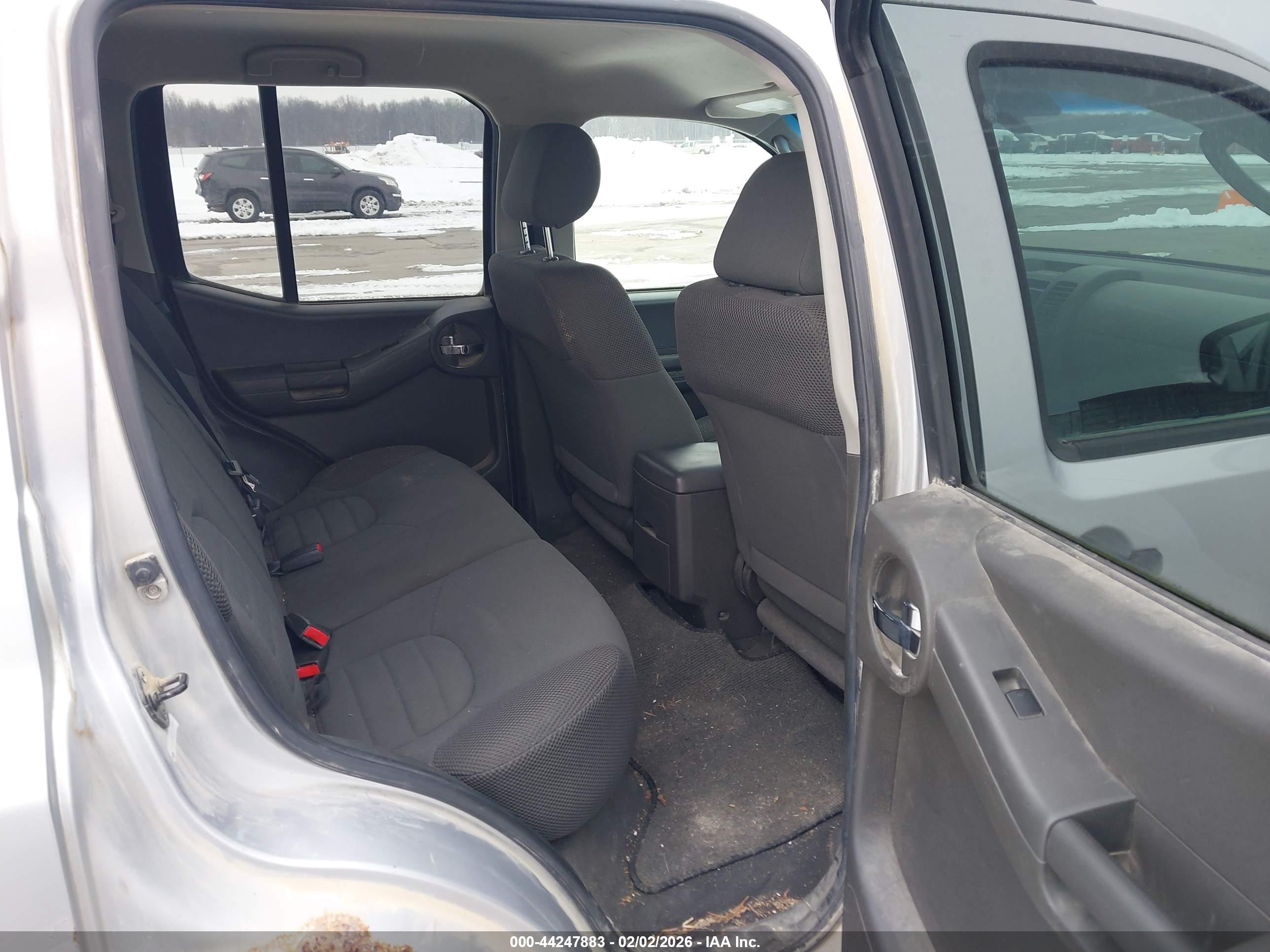 NISSAN XTERRA image 8