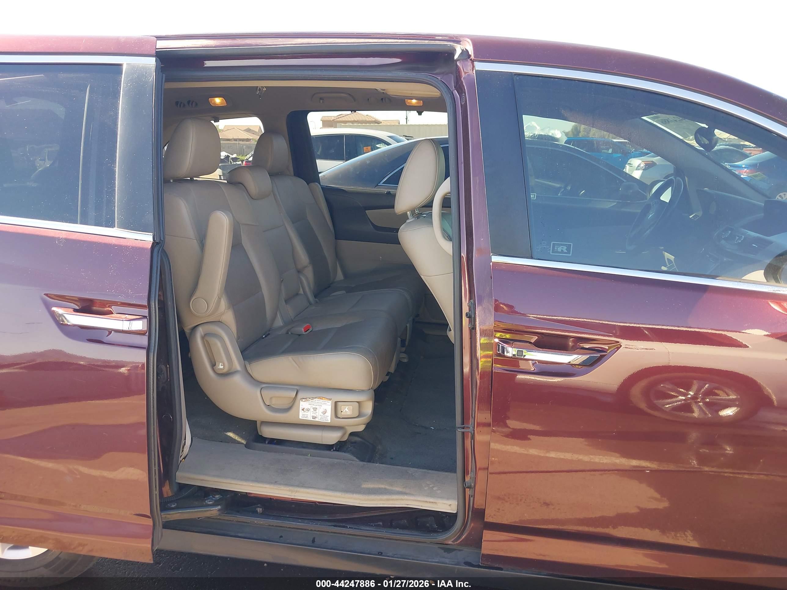 HONDA ODYSSEY image 8