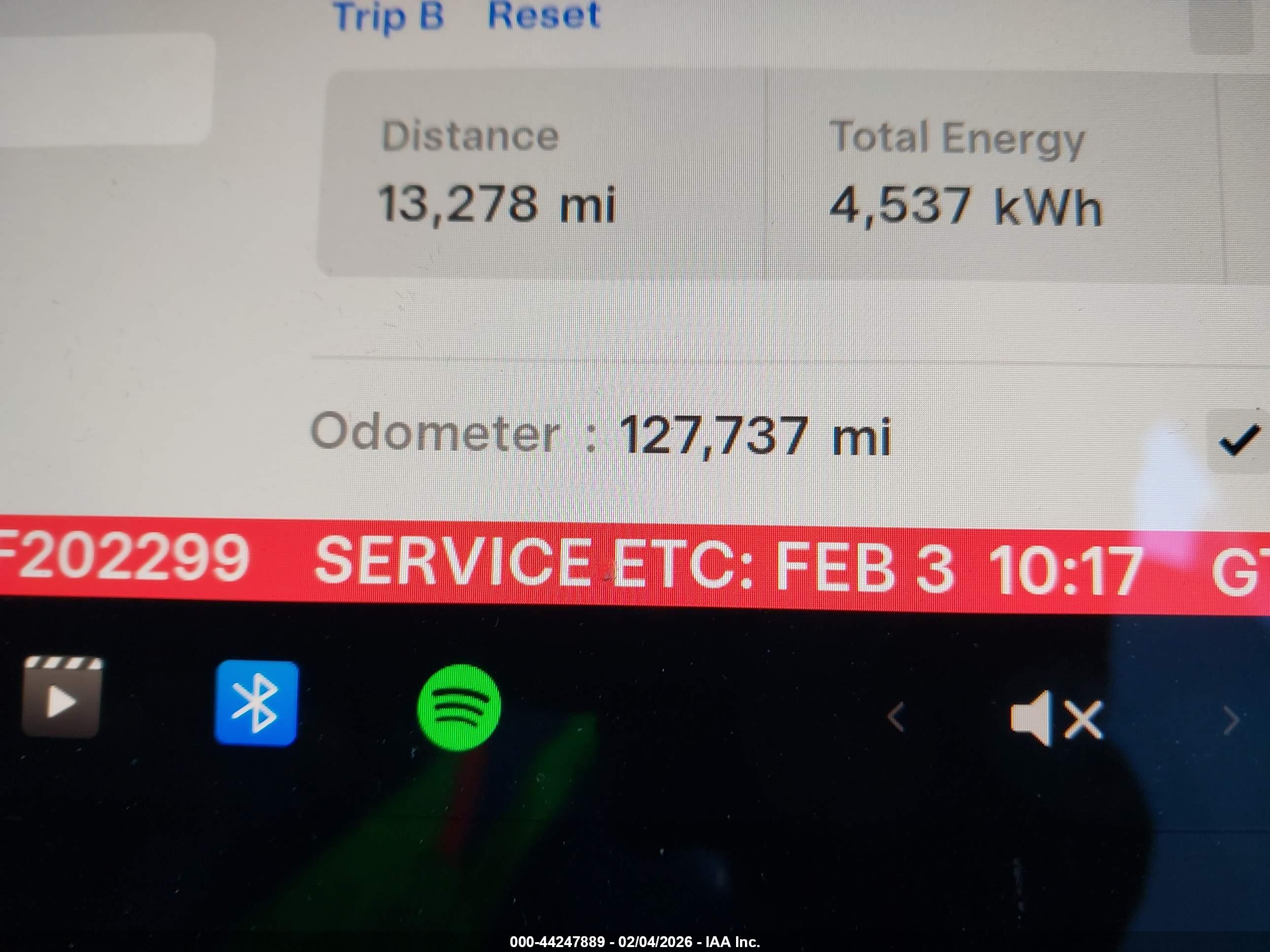 TESLA MODEL image 7