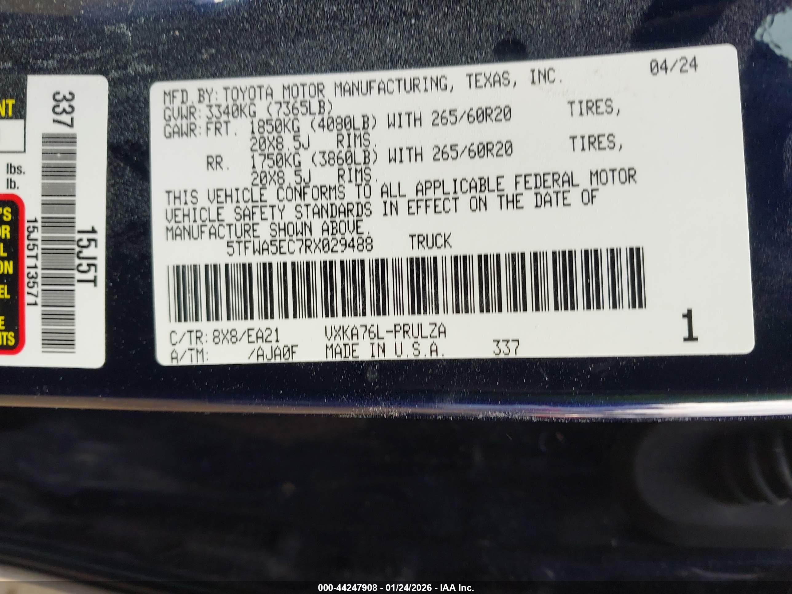 TOYOTA TUNDRA image 9