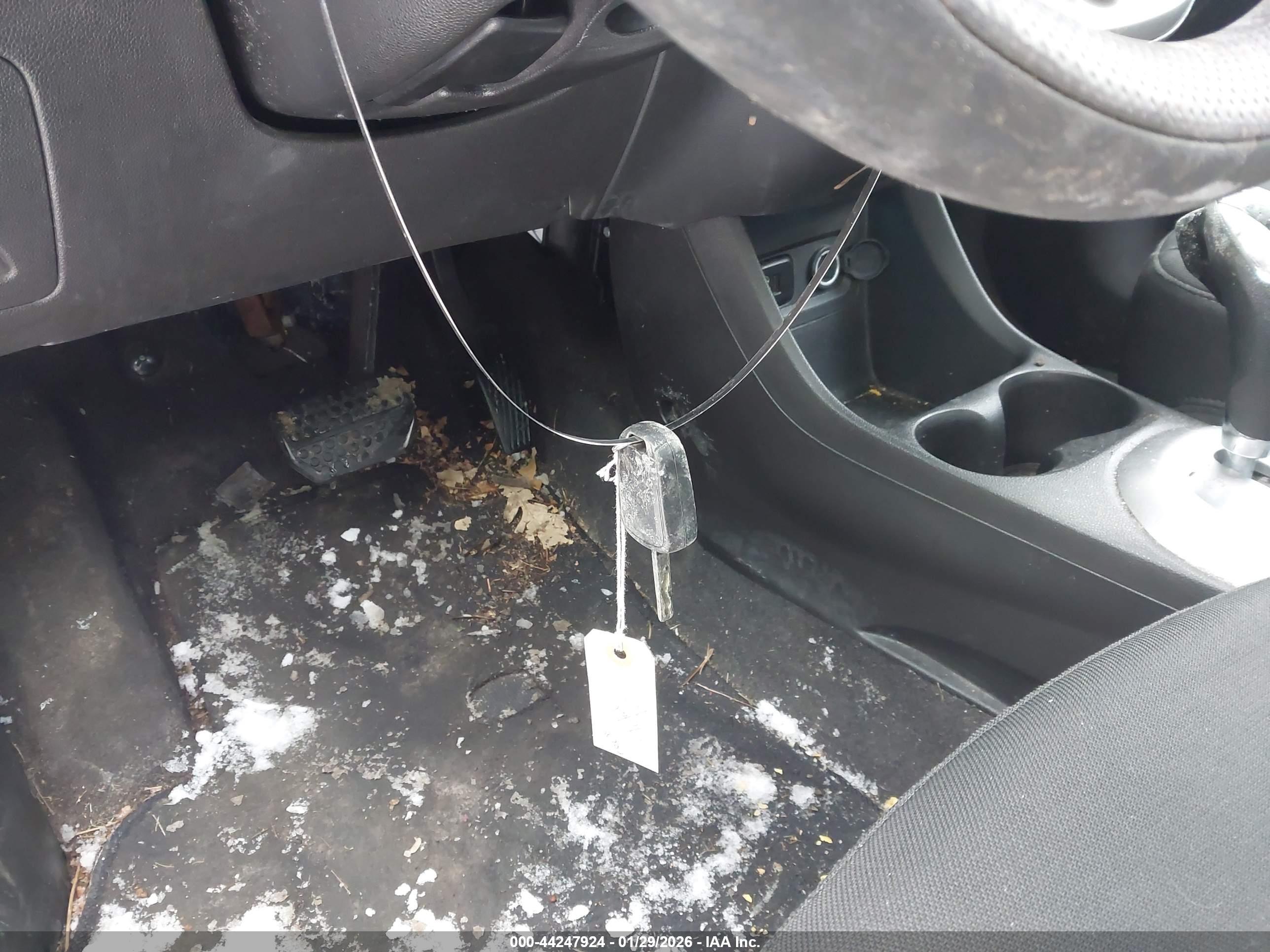 CHEVROLET SPARK image 11