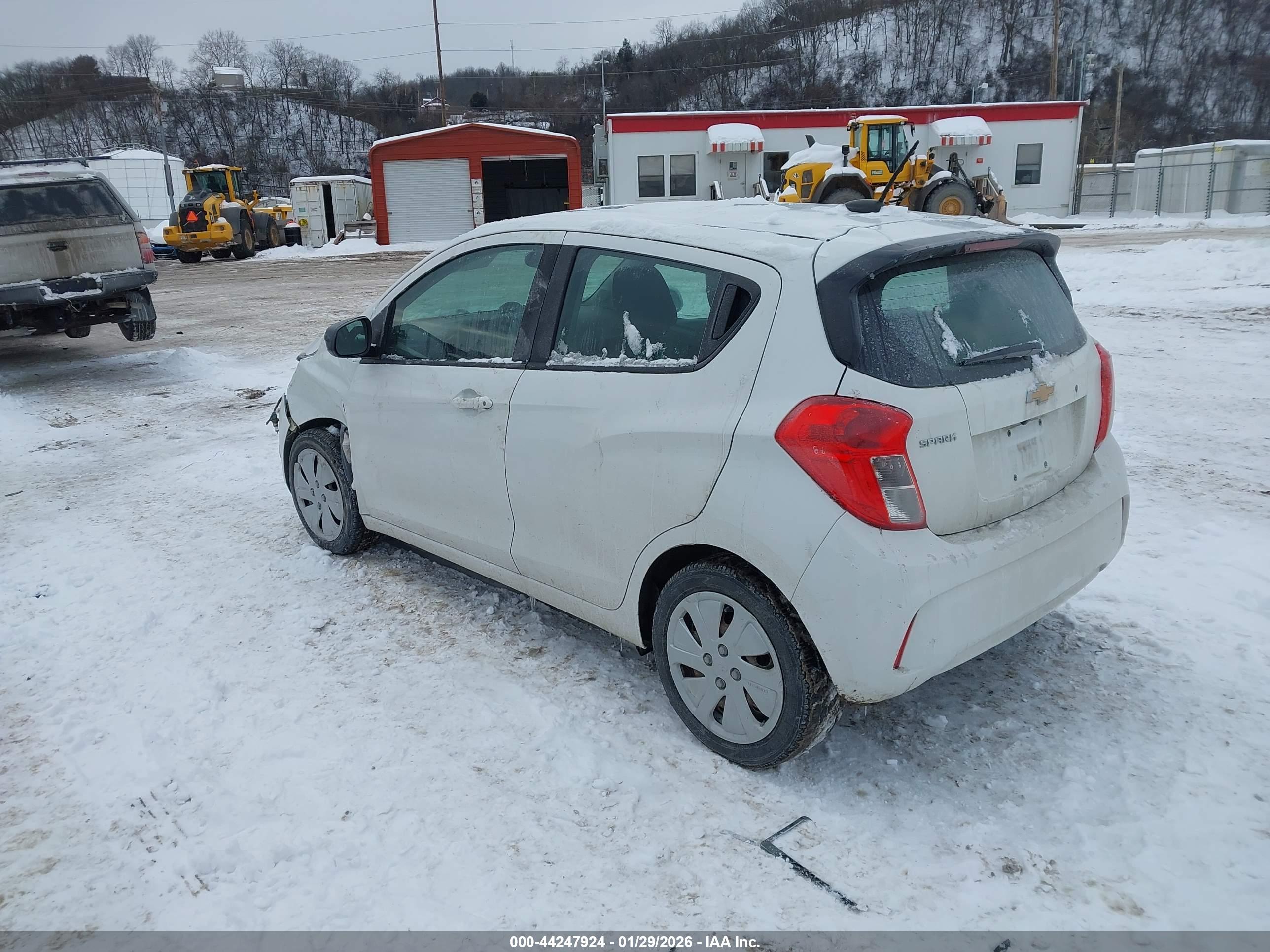 CHEVROLET SPARK image 3