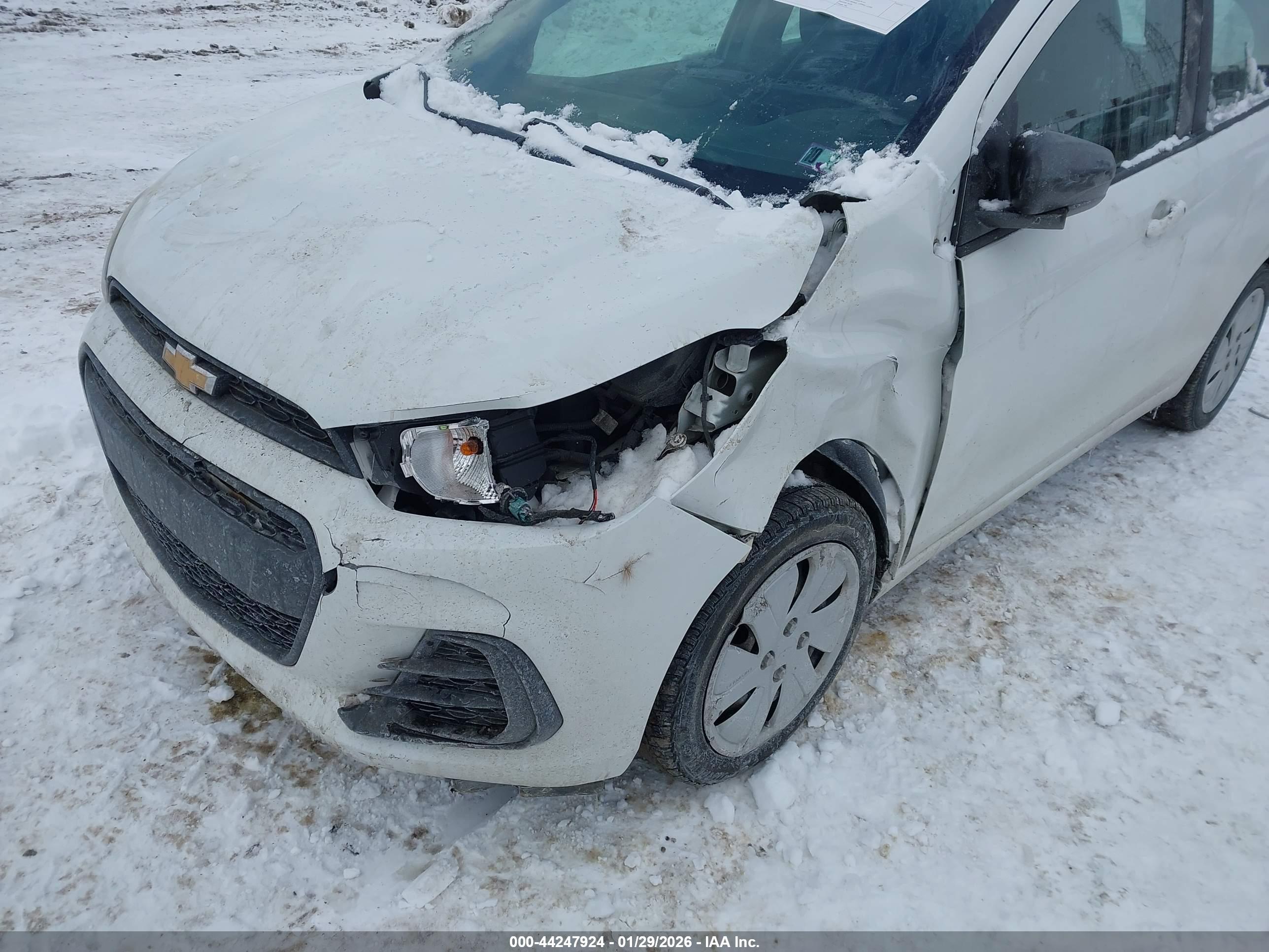 CHEVROLET SPARK image 6