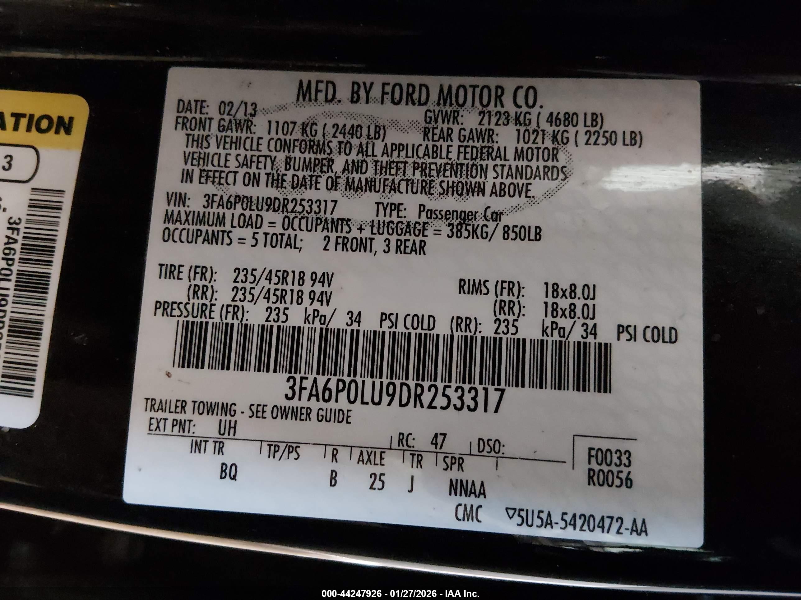 FORD FUSION image 9