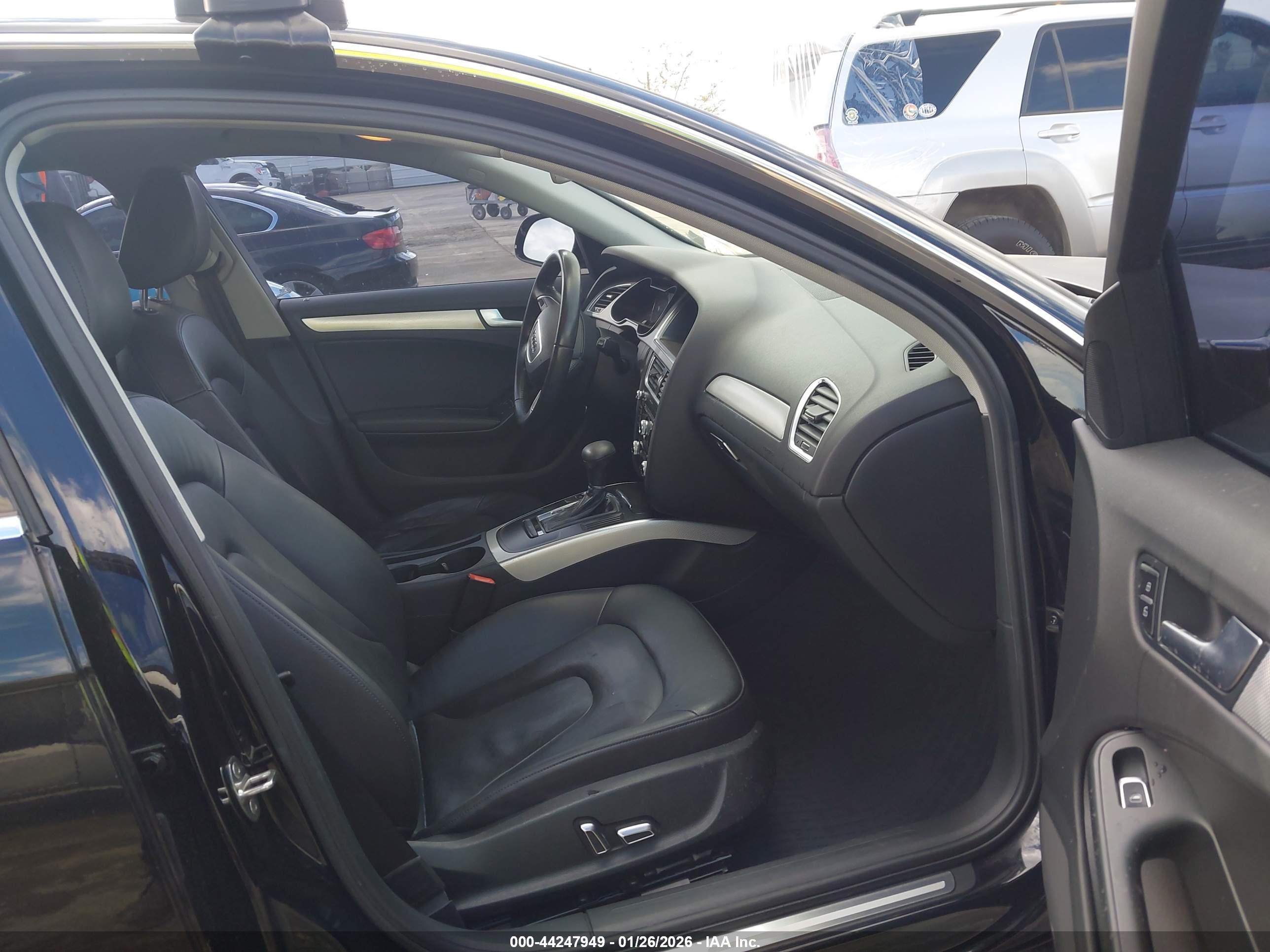 AUDI A4 image 5