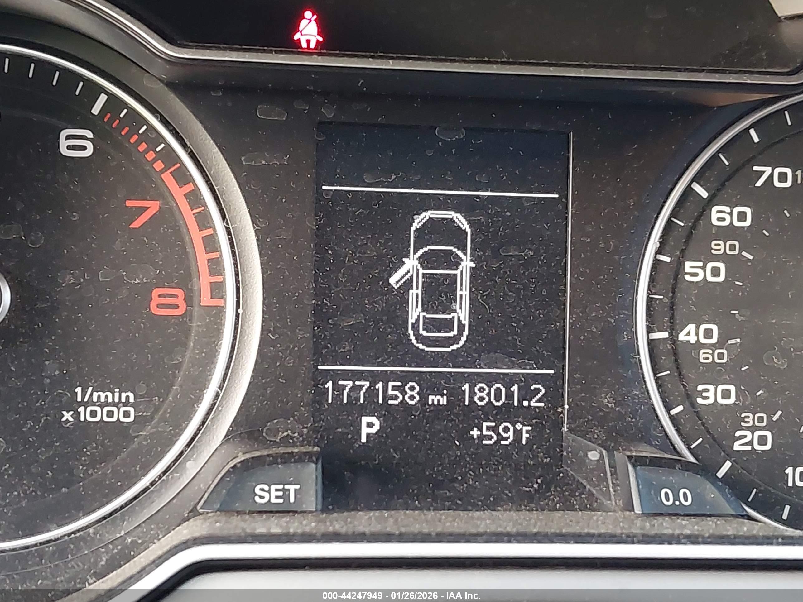 AUDI A4 image 7