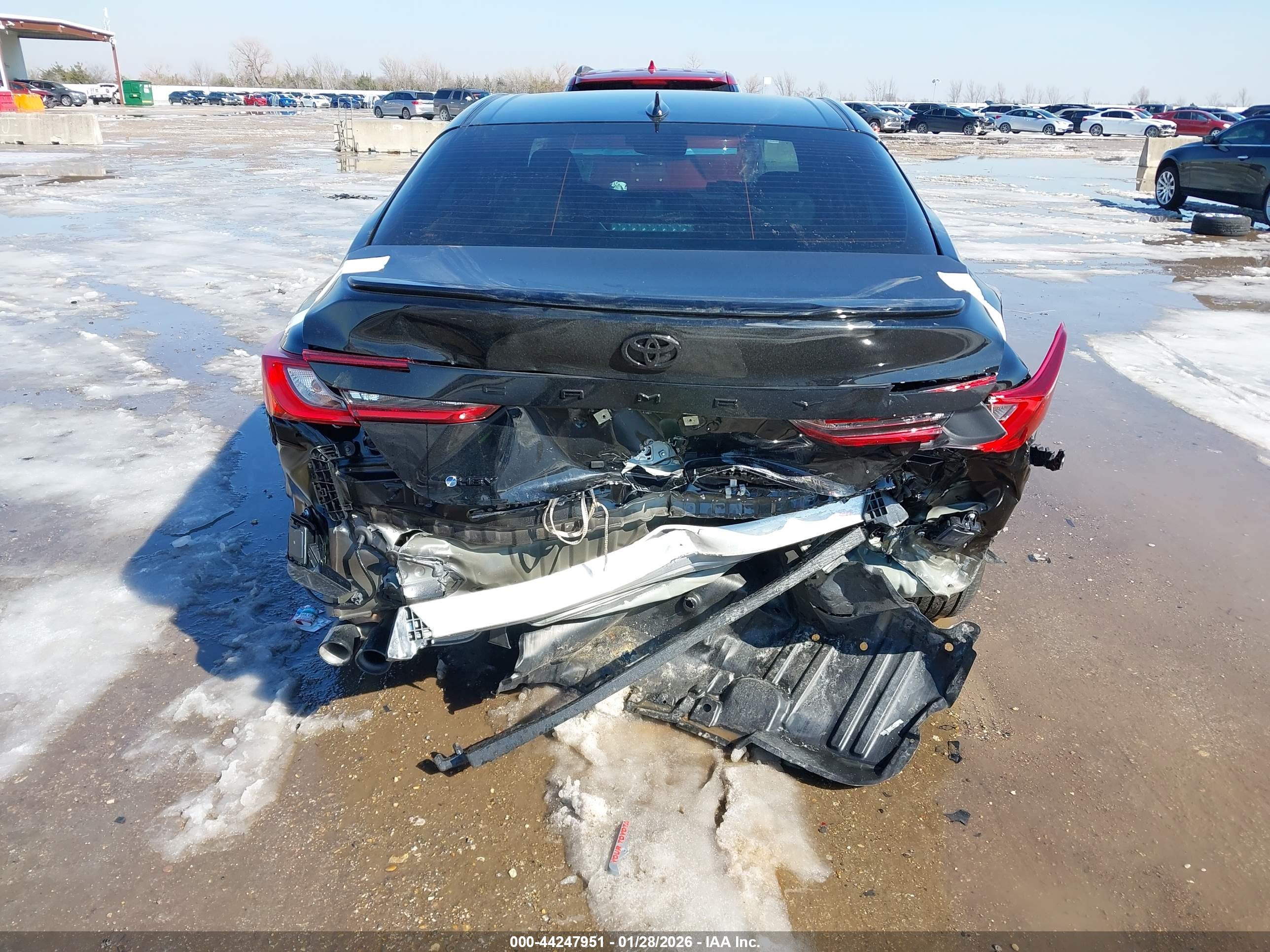 TOYOTA CAMRY image 6