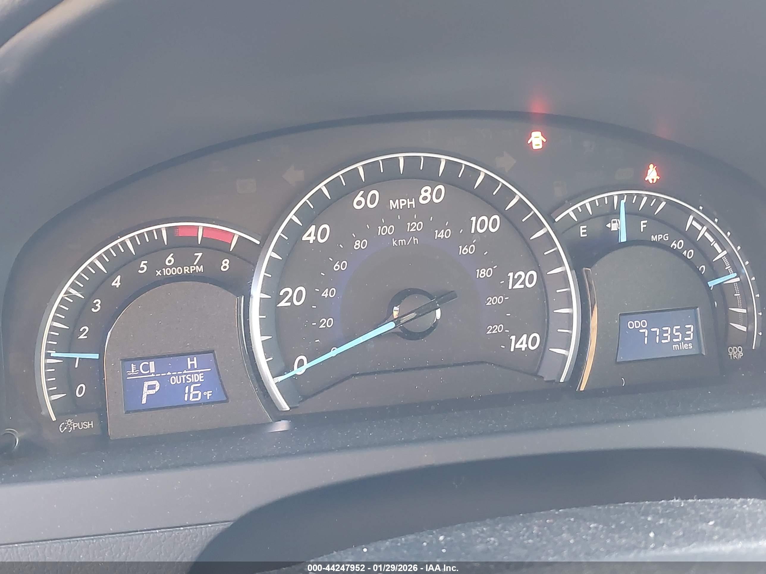 TOYOTA CAMRY image 7