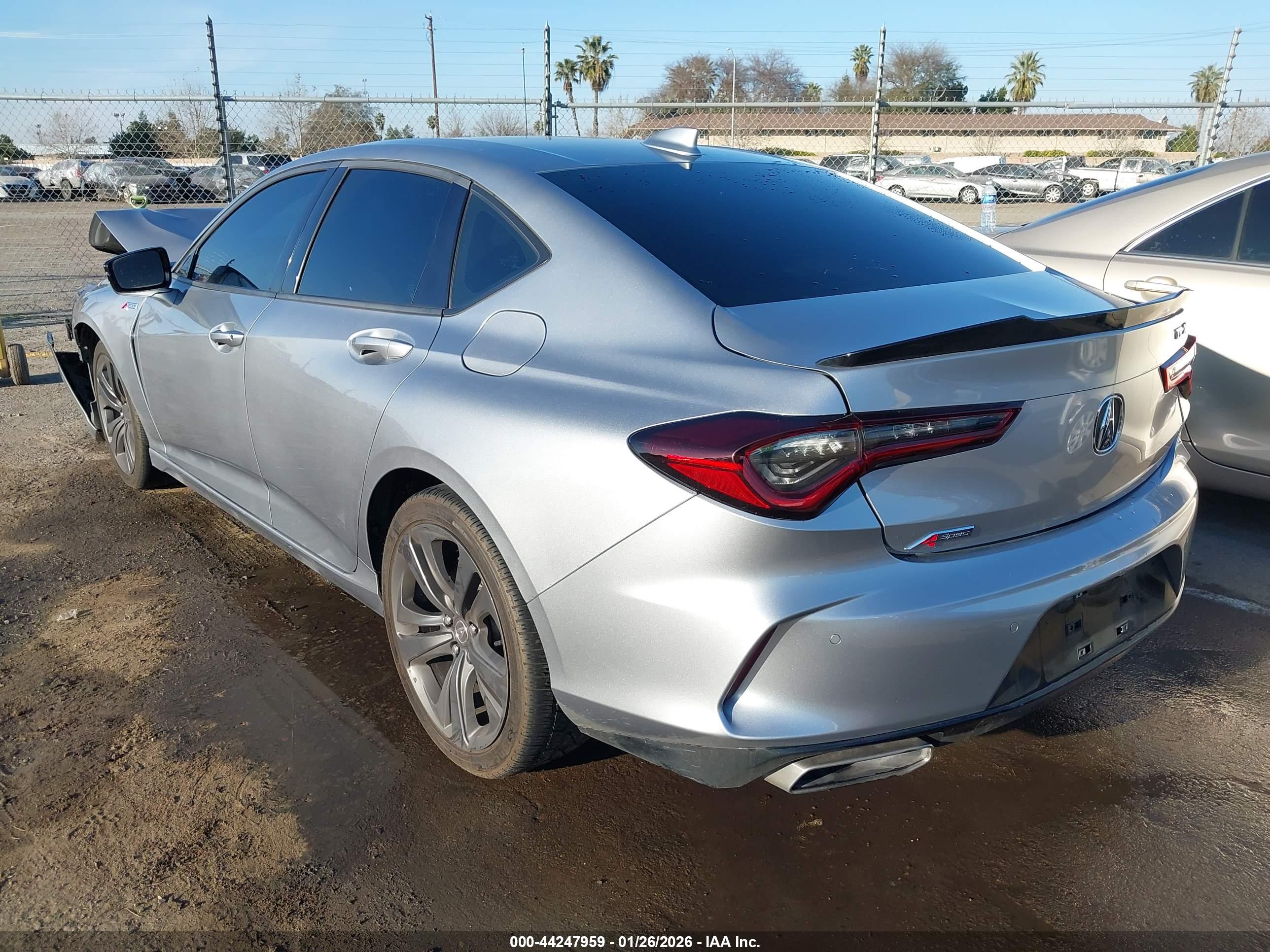 ACURA TLX image 3